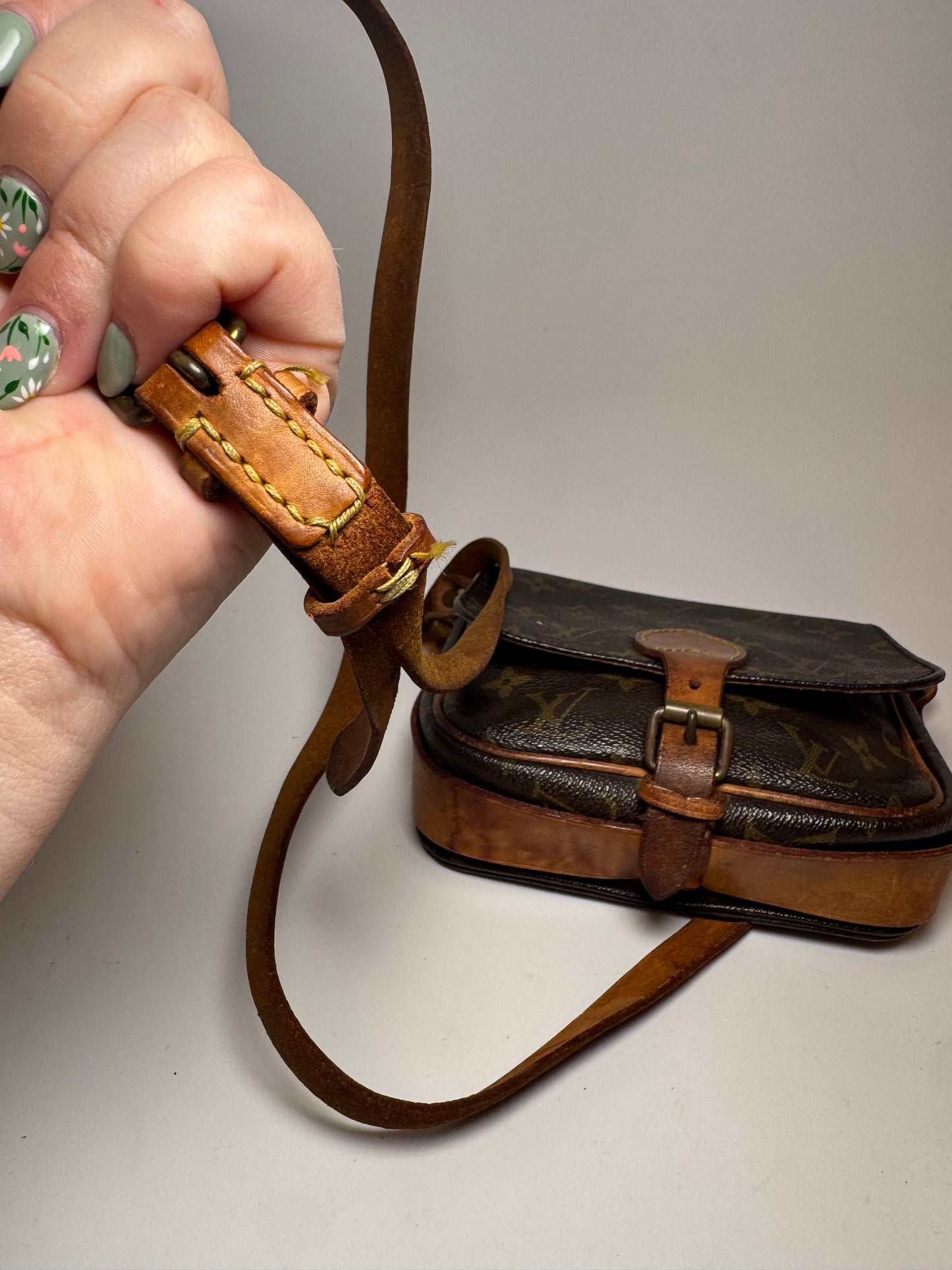 Louis Vuitton Cartouchière PM Monogram Crossbody – Vintage, 1988