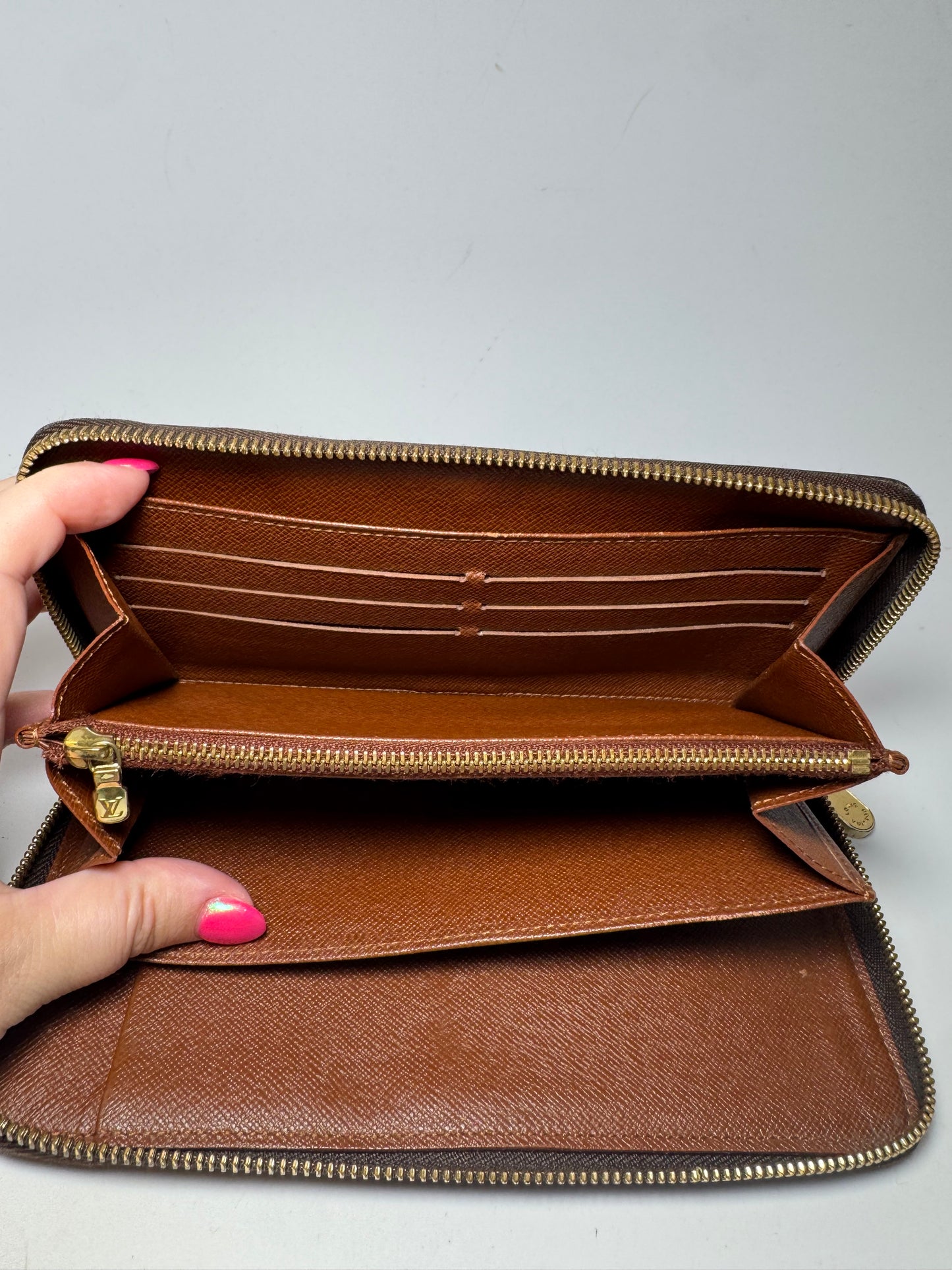 Louis Vuitton Monogram XL Zippy Organzier Wallet