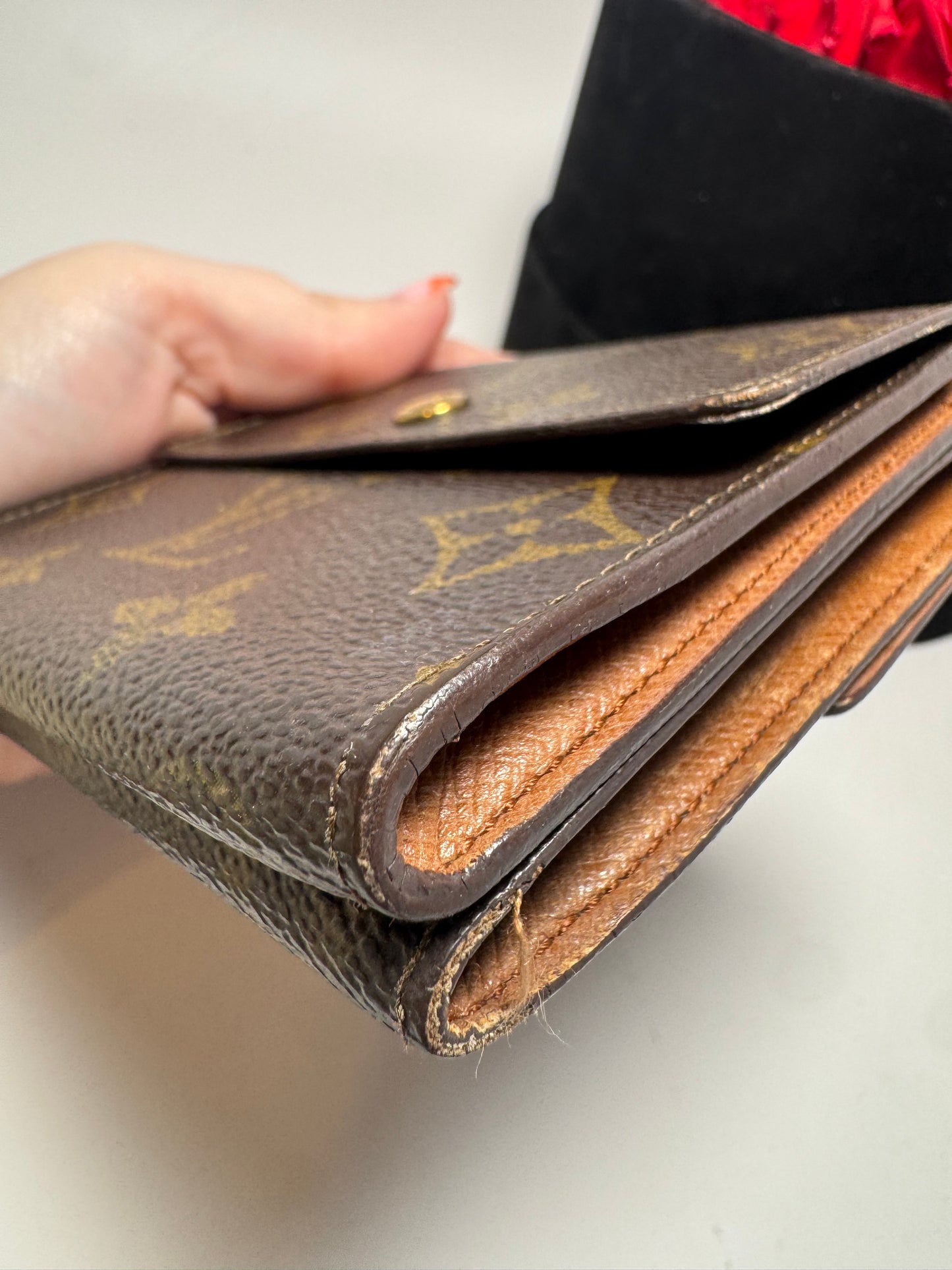 Louis Vuitton Monogram Elise Wallet