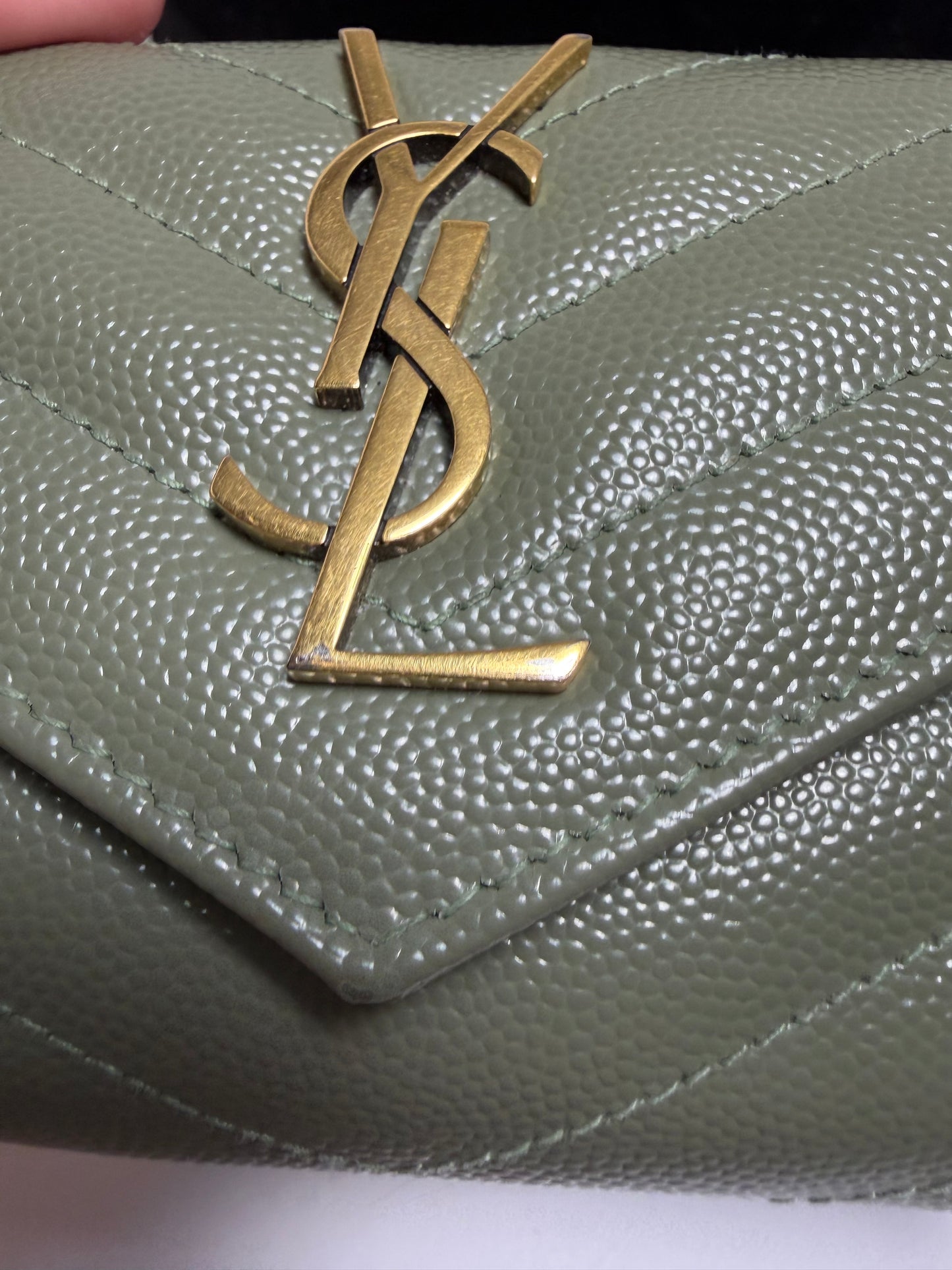 Saint Laurent Grain De Poudre Matelasse Chevron Small Envelope Wallet Light Sage 2022