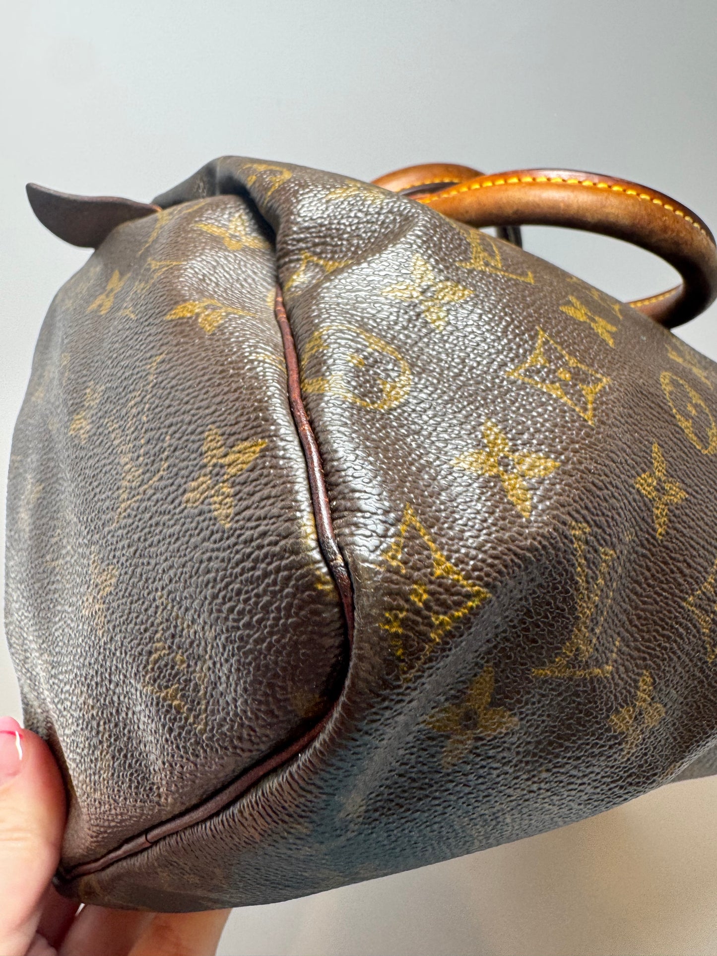 Louis Vuitton Vintage Speedy 25 Monogram Canvas Bag - Made in France (1999)