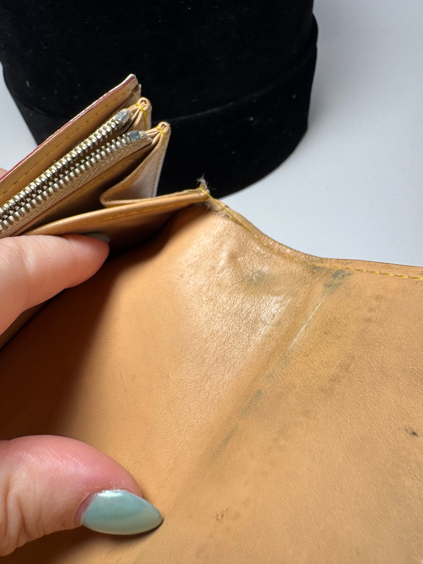 Louis Vuitton Sarah White Multicolor Wallet- FAIR condition