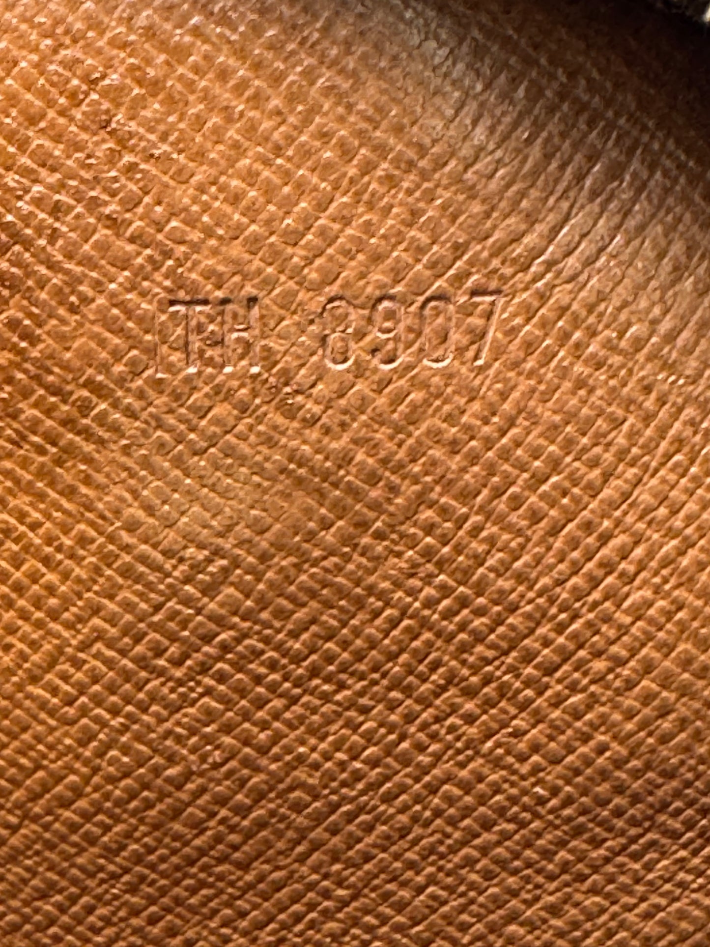 Louis Vuitton Marly Draggone Clutch/Wristlet in Monogram