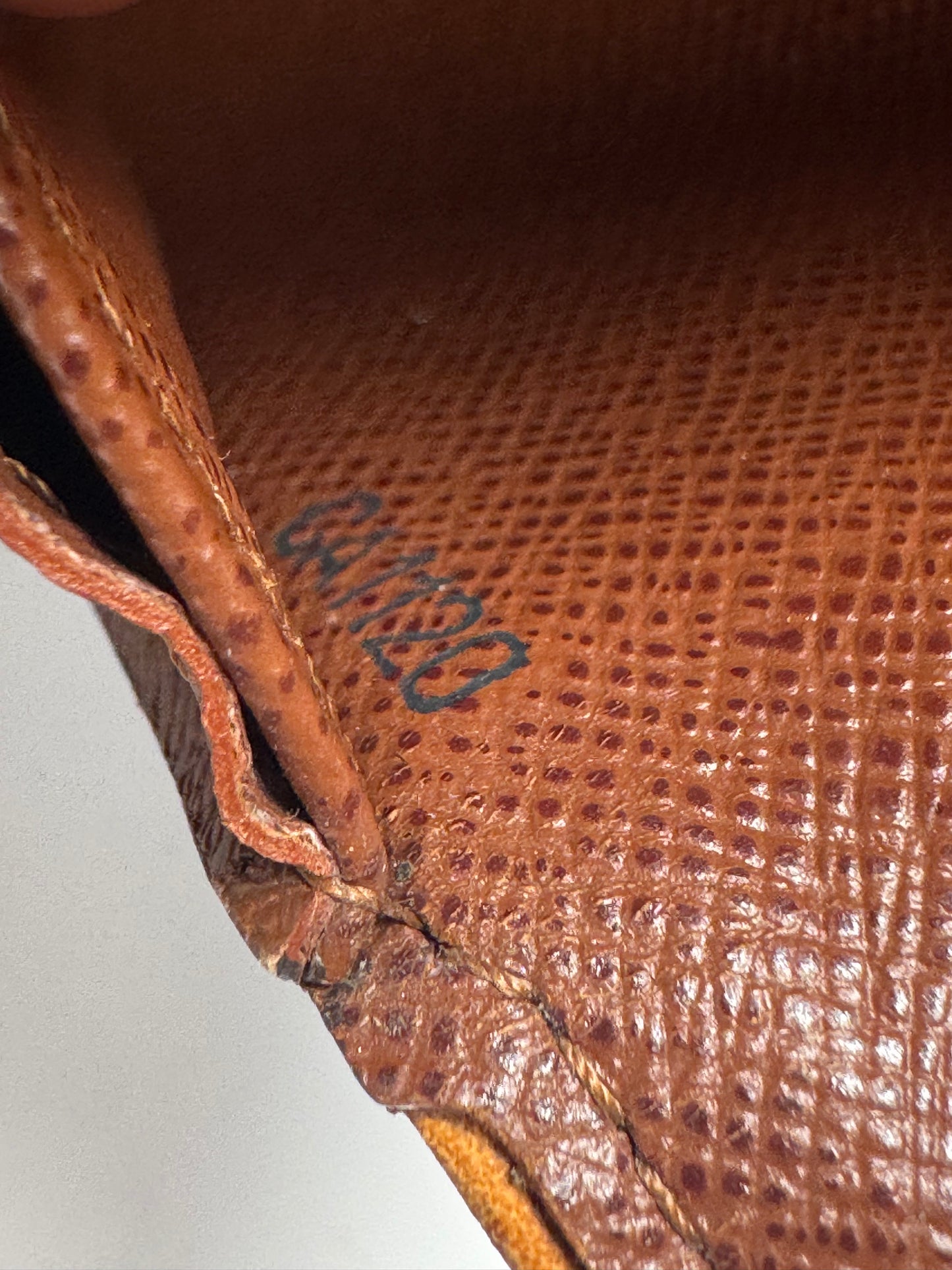 Louis Vuitton Portefeuille Boetie Wallet Turn Lock Closure Monogram & Vachetta Leather Made in Spain in 2010