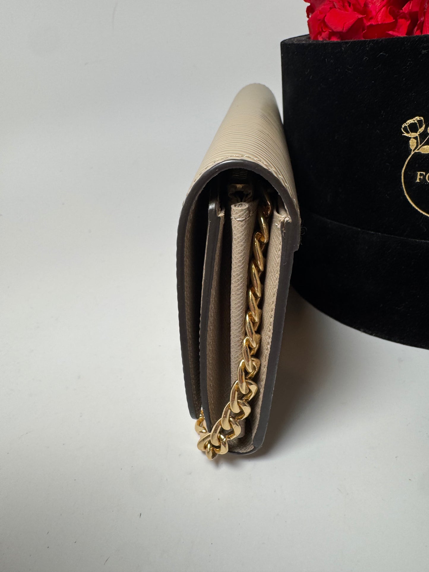 Louis Vuitton Epi Twist Gallet Beige Wallet On Chain