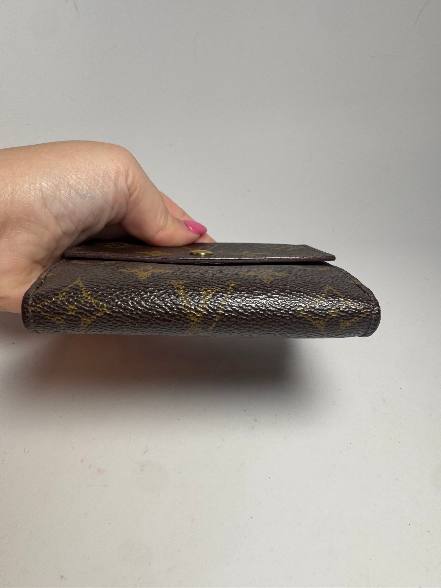 Louis Vuitton Elise Monogram Compact Trifold Wallet Made in France January 1998