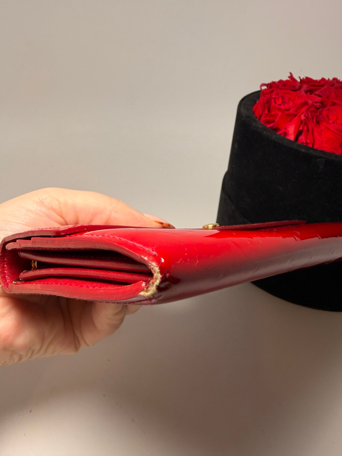 Louis Vuitton Sarah Red Vernis Monogram Wallet