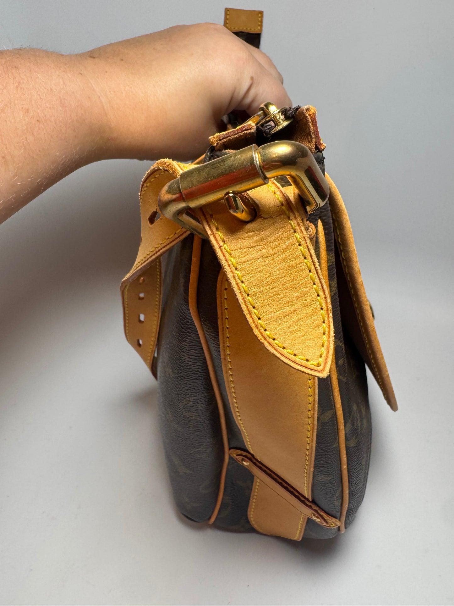 Louis Vuitton Tulum GM 2Way Crossbody/Shoulder Bag Monogram