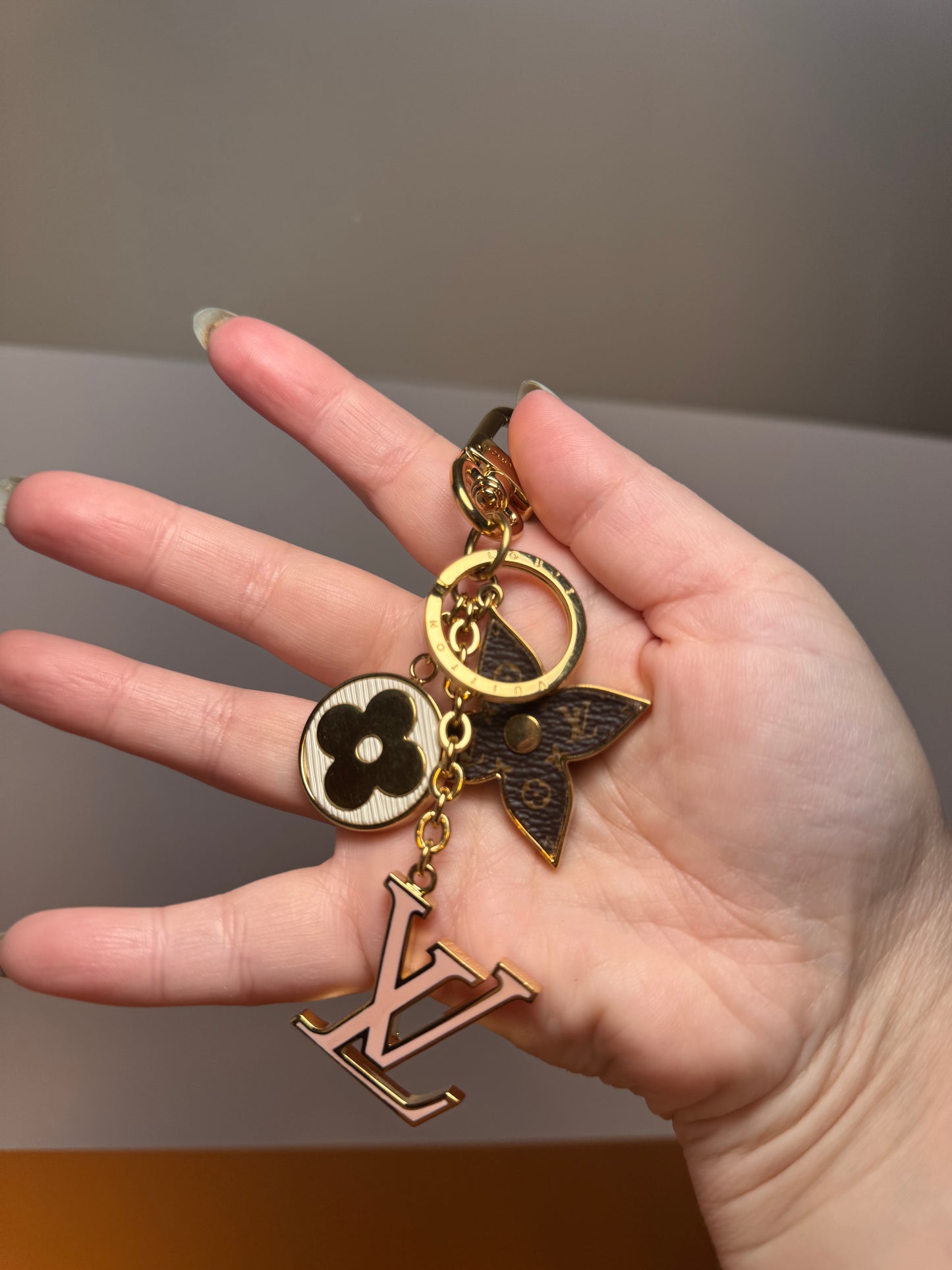 Louis Vuitton Fleur de Monogram Spring Street Bag Charm – Monogram, Pink & Gold