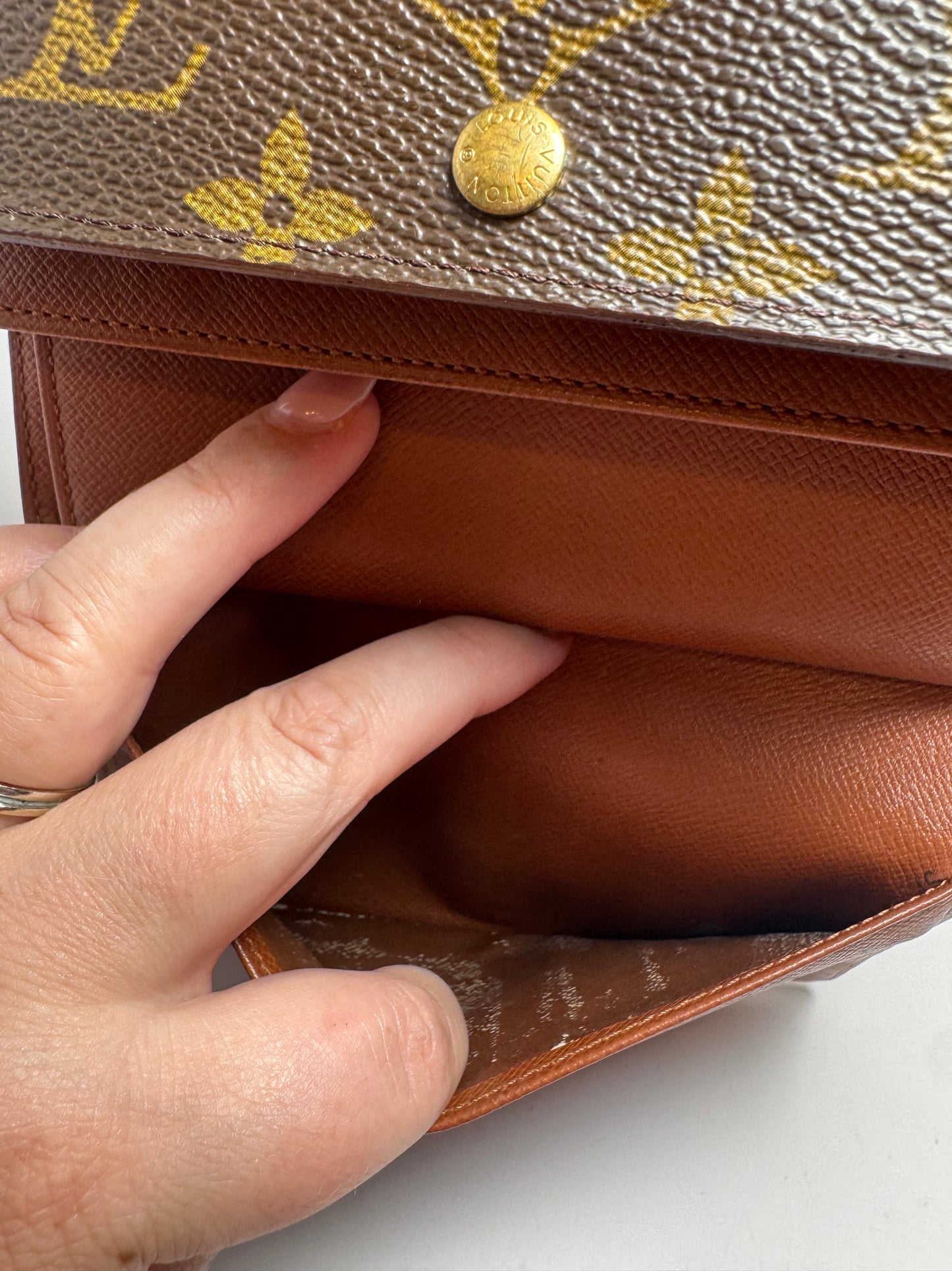 Louis Vuitton Porte Tressor Etui Monogram Wallet/Passport Holder