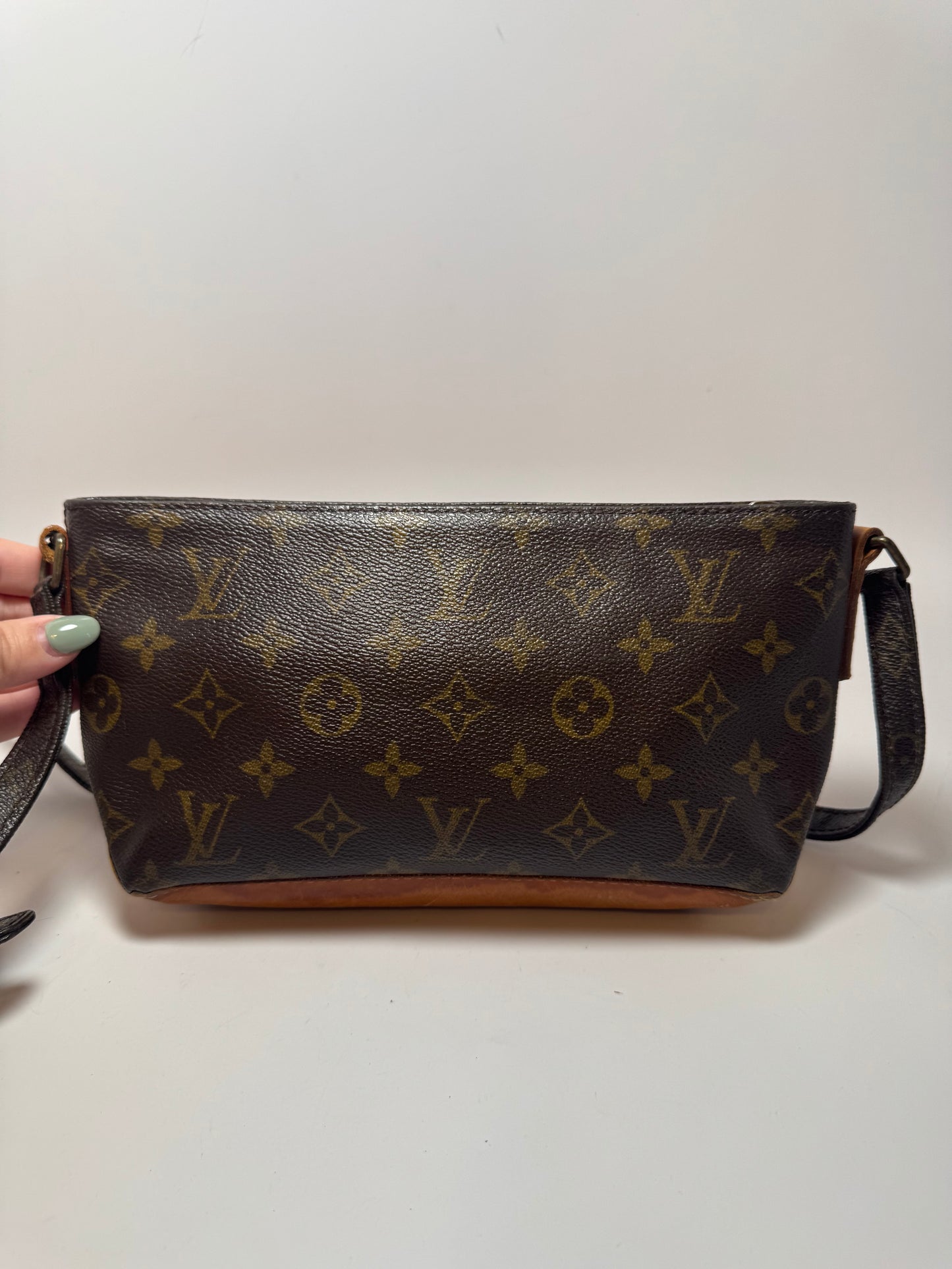 Louis Vuitton Monogram Trotteur Crossbody- Made in June 2002 in France