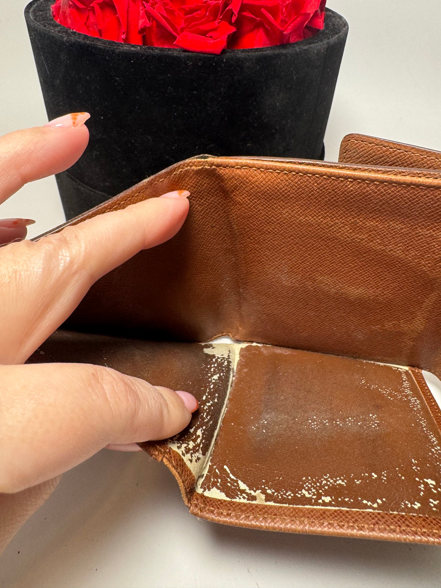 Louis Vuitton Elise Monogram Wallet - Fair Condition