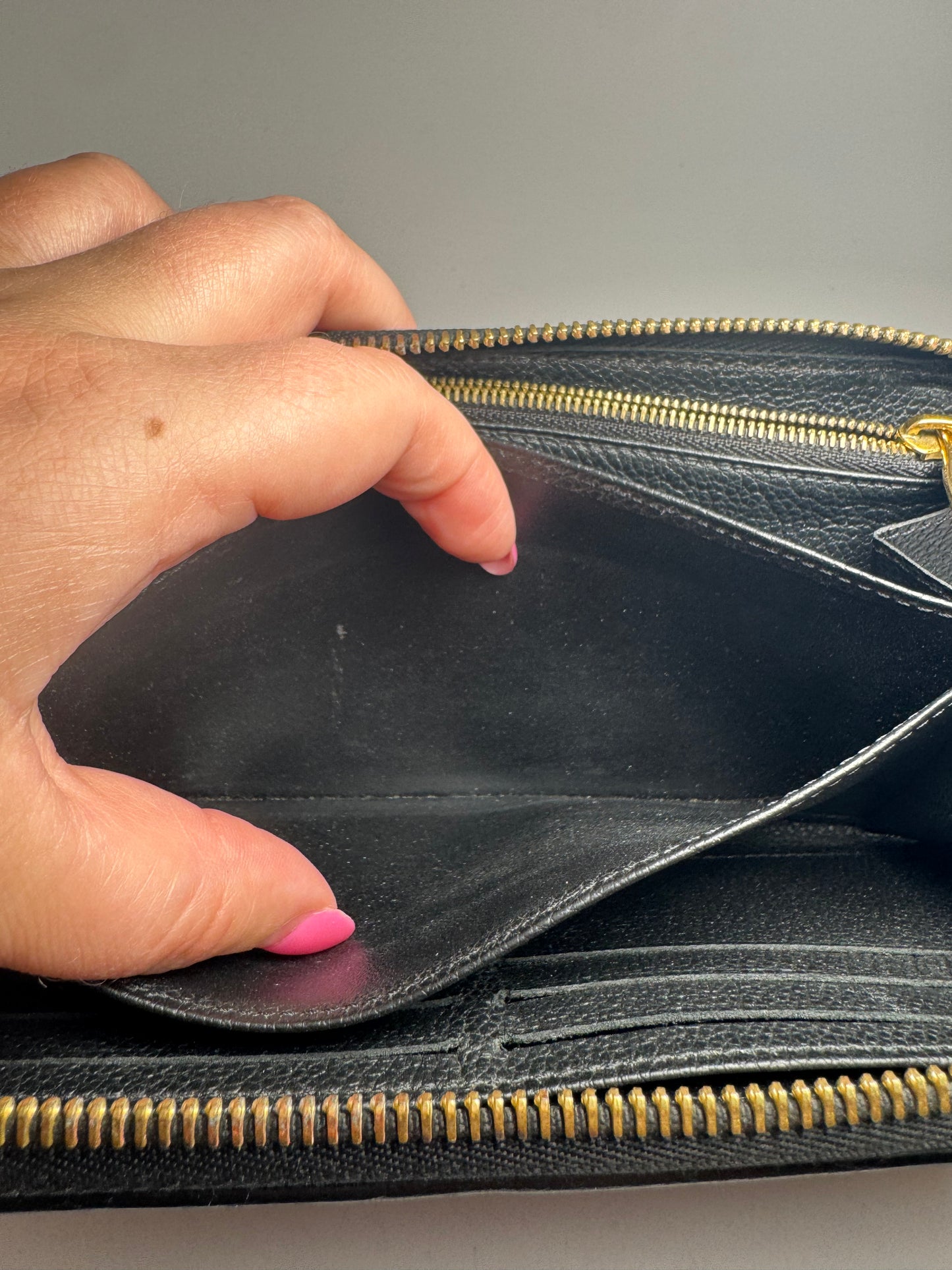 Louis Vuitton Black Empriente Zippy Wallet, 2019 France