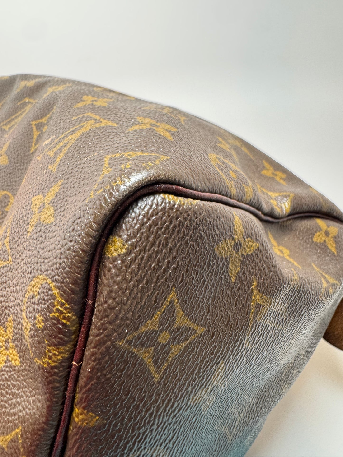 Louis Vuitton Vintage Speedy 25 Monogram Canvas Bag - Made in France (1999)