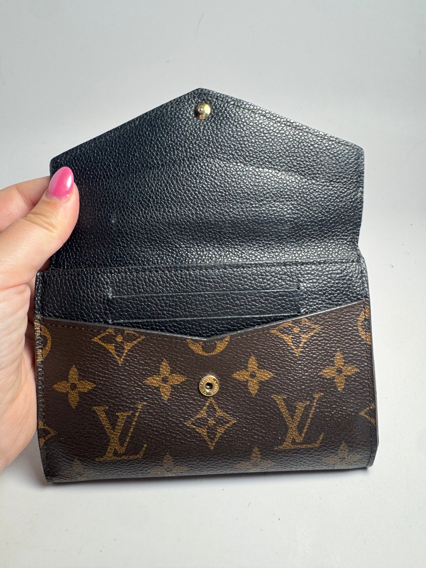 Louis Vuitton Monogram Pallas Wallet Brown Monogram & Black Leather