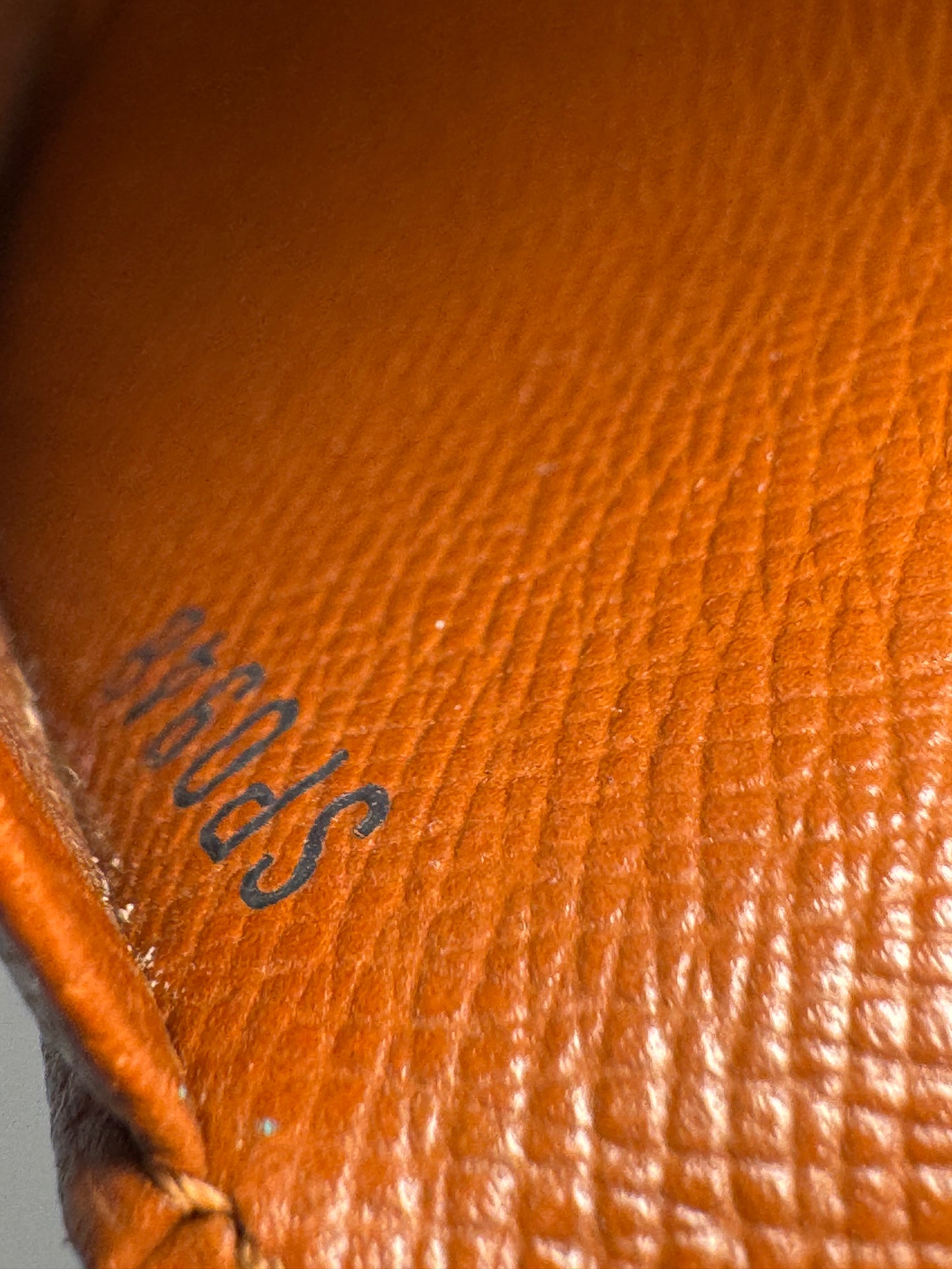 Louis Vuitton Passport Porte Papier Wallet/Passport Holder Made in France October 2006