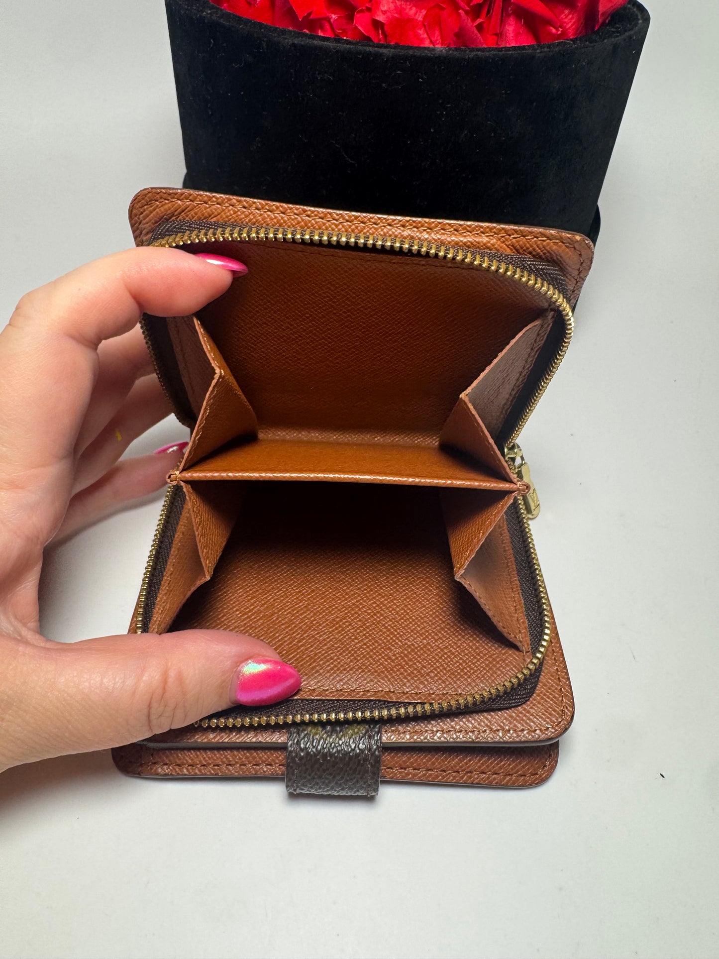 Louis Vuitton Zippy Monogram Compact Wallet