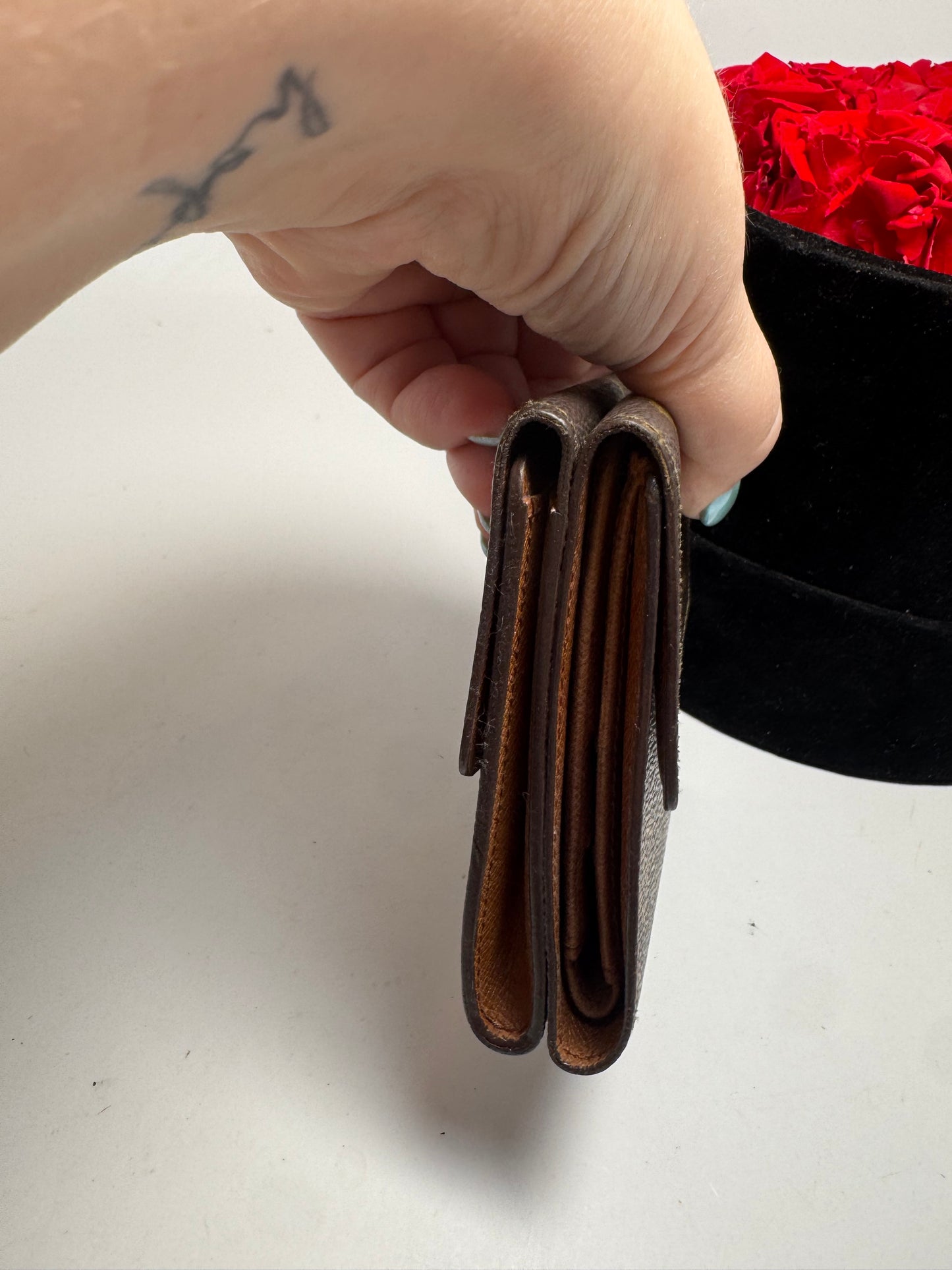 Louis Vuitton Elise Monogram Wallet