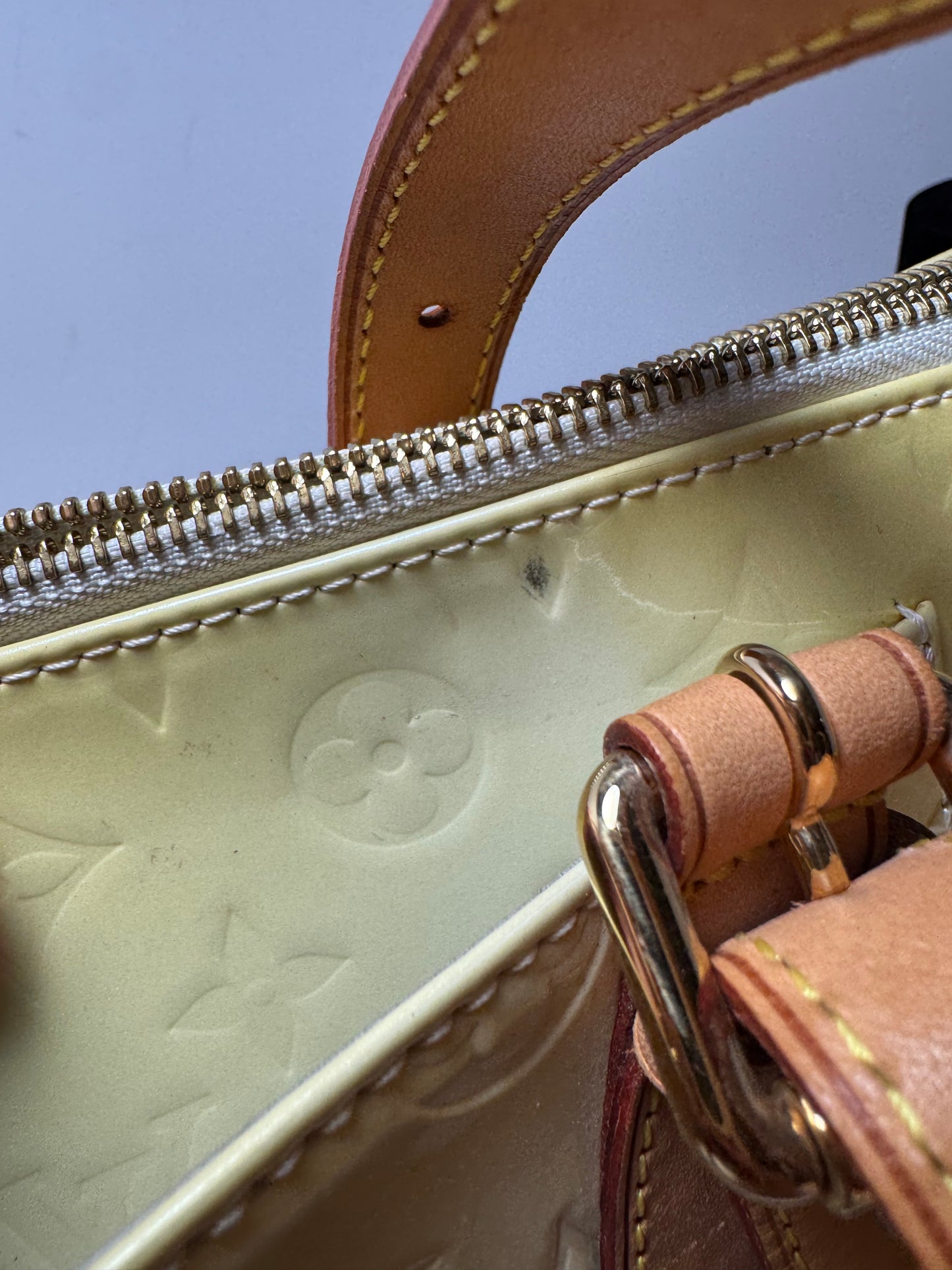 Louis Vuitton Rosewood Avenue Yellow Vernis Leather Shoulder Bag