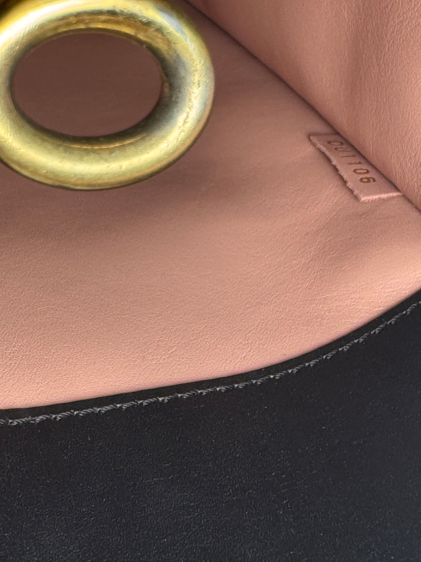 Louis Vuitton Taurillon Leather City Steamer MM
