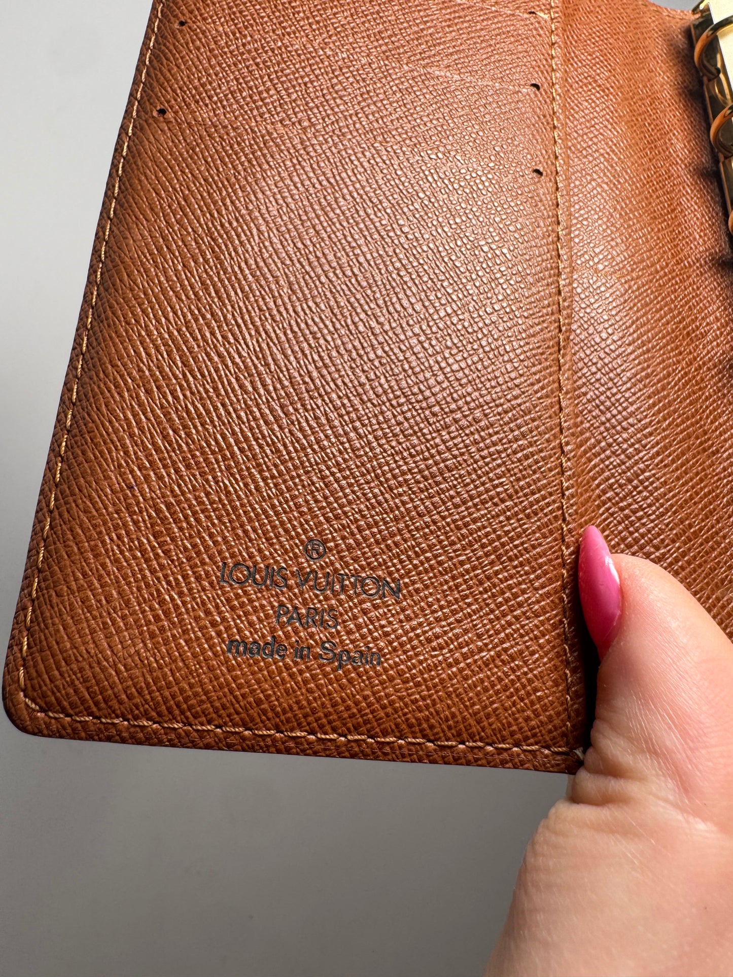 Louis Vuitton Agenda PM Monogram Planner/Passport Holder Made in Spain February 1999