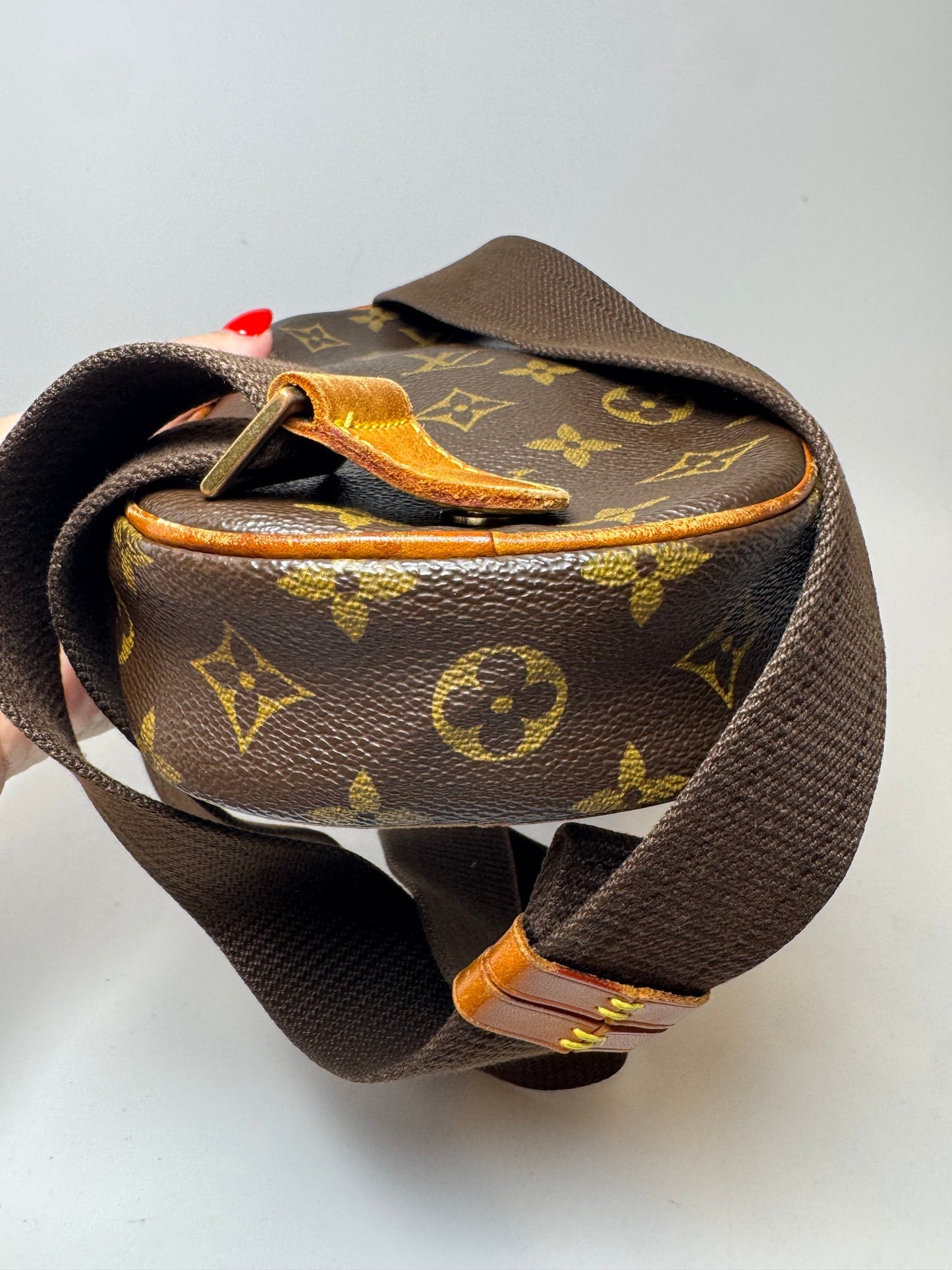 Louis Vuitton Monogram Gange Pochette Bum Bag/Sling Bag