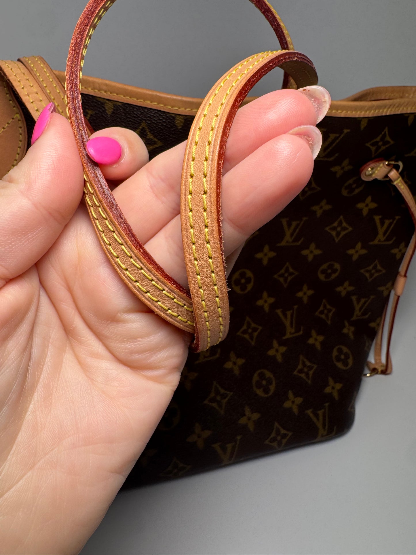 Louis Vuitton Neverfull MM Monogram Pivoine Interior – 2020 France