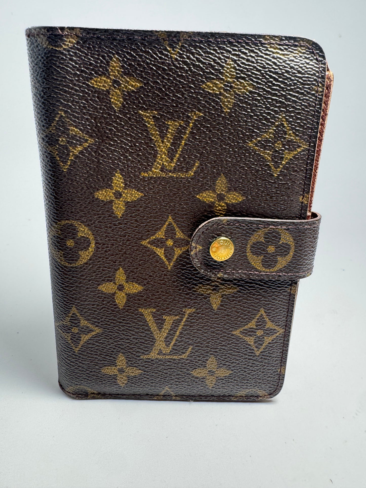Louis Vuitton Porte Papier Wallet/Passport Holder in Monogram Made in France January 2001