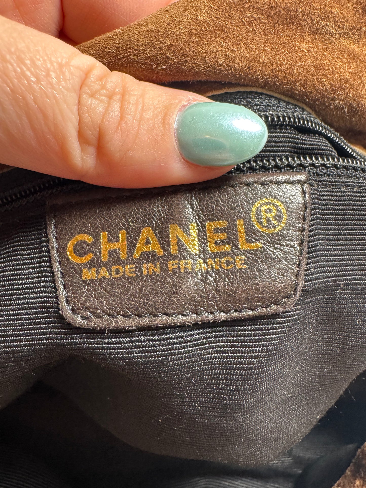 Chanel Mouton Suede Patchwork Tote/Shoulder Bag EXCELLENT condition with certificate of authenticity