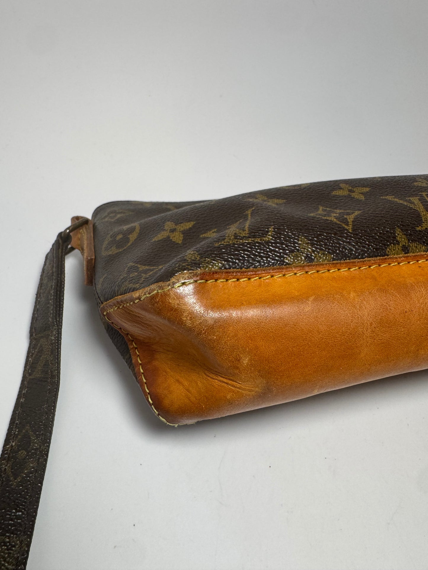Louis Vuitton Monogram Trotteur Crossbody- Made in June 2002 in France