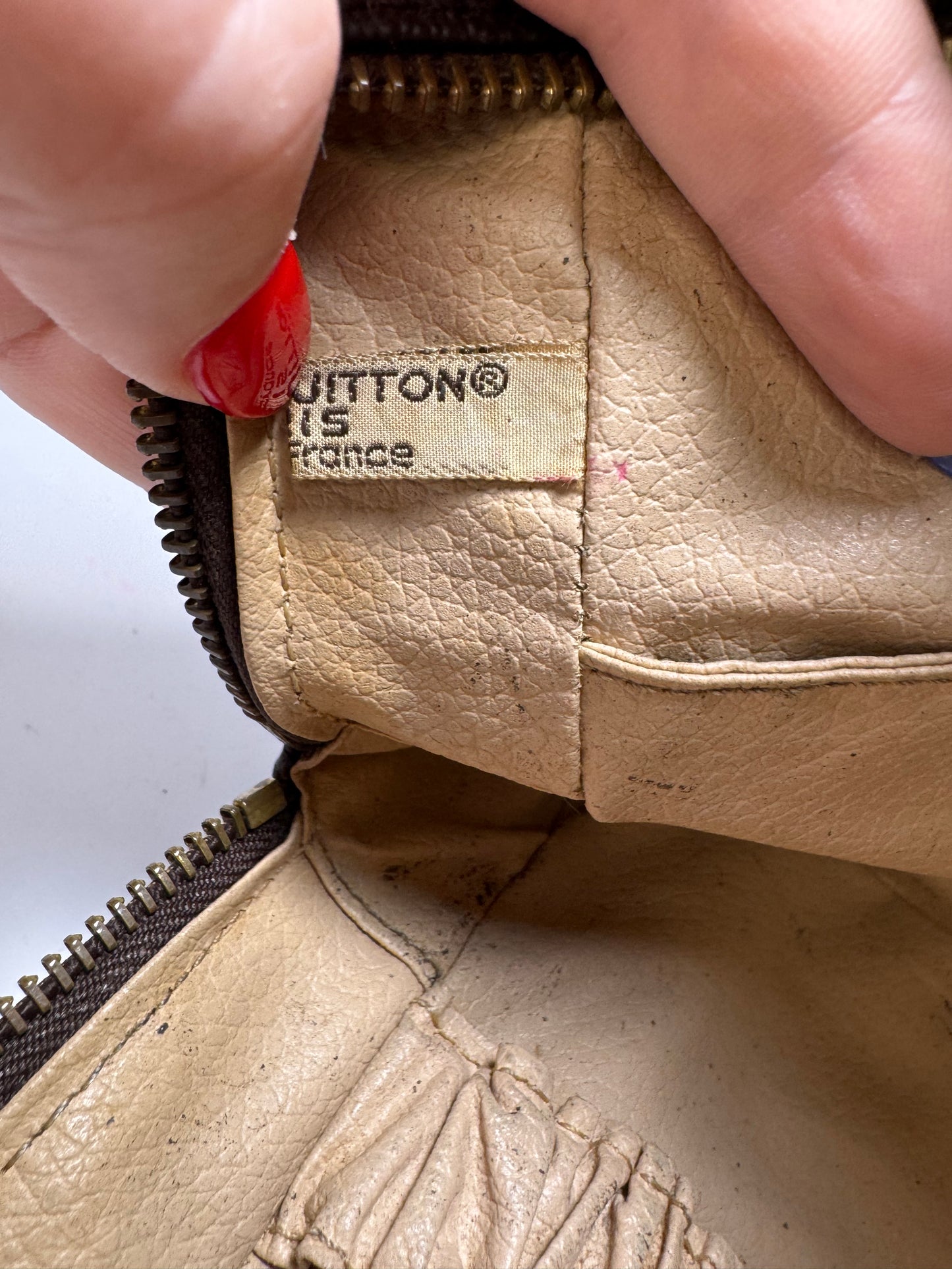 Louis Vuitton Trousse 28 Toiletry Bag Monogram