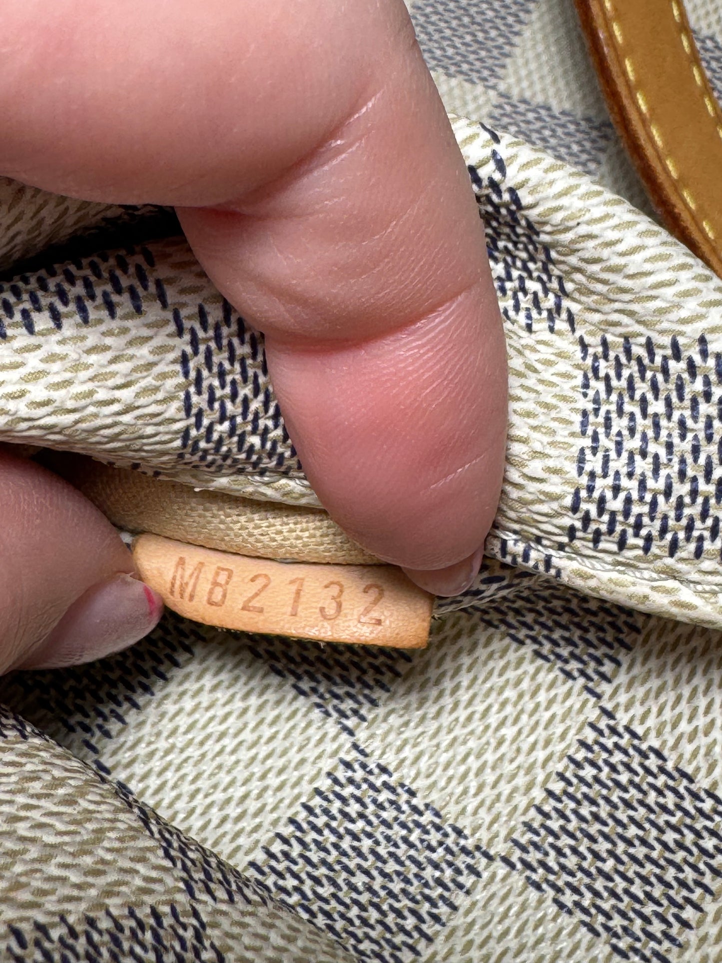 Louis Vuitton Totally MM in Damier Azur Tote Shoulder Bag