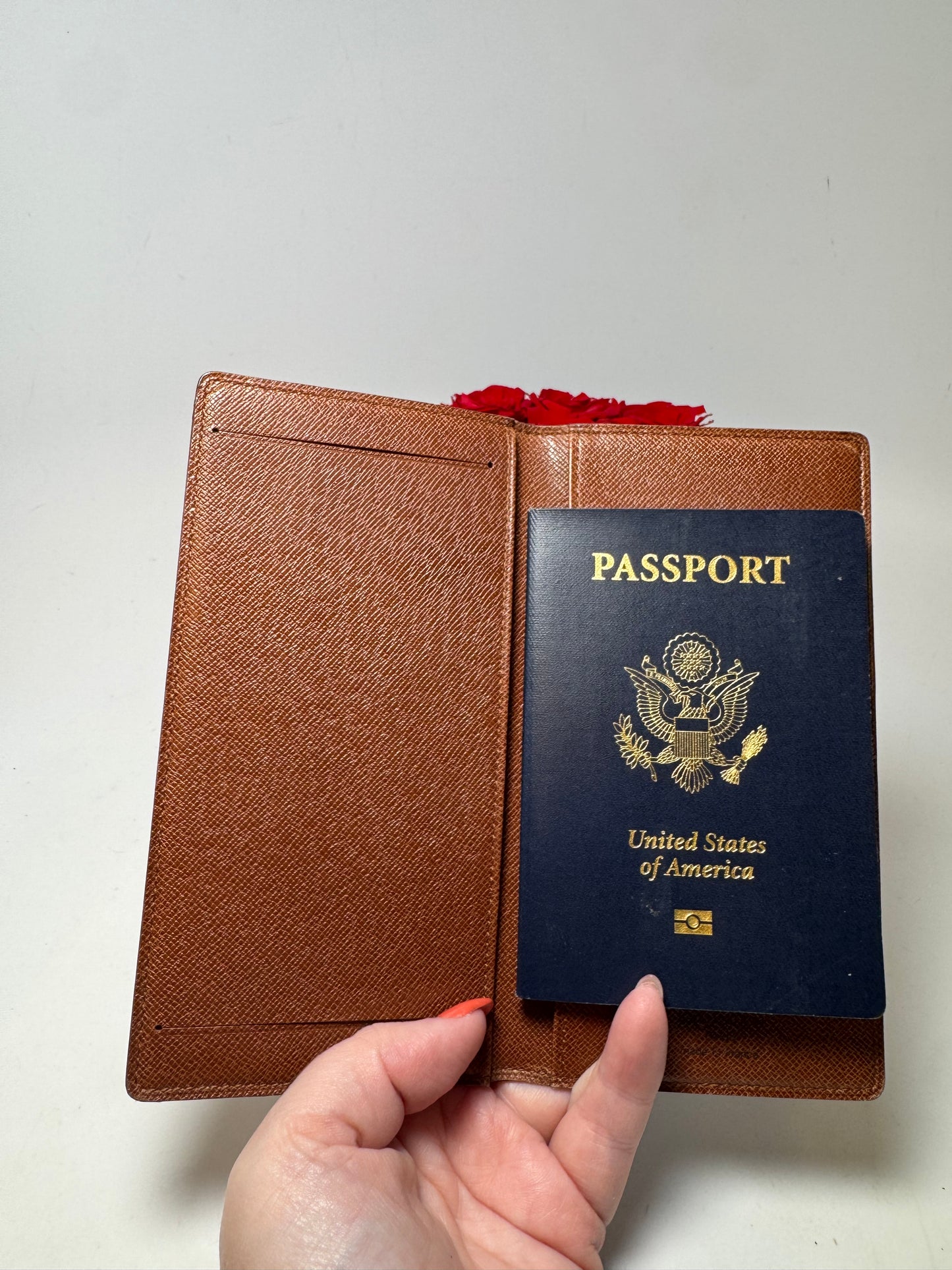 Louis Vuitton Checkbook Cover/Passport Cover Monogram