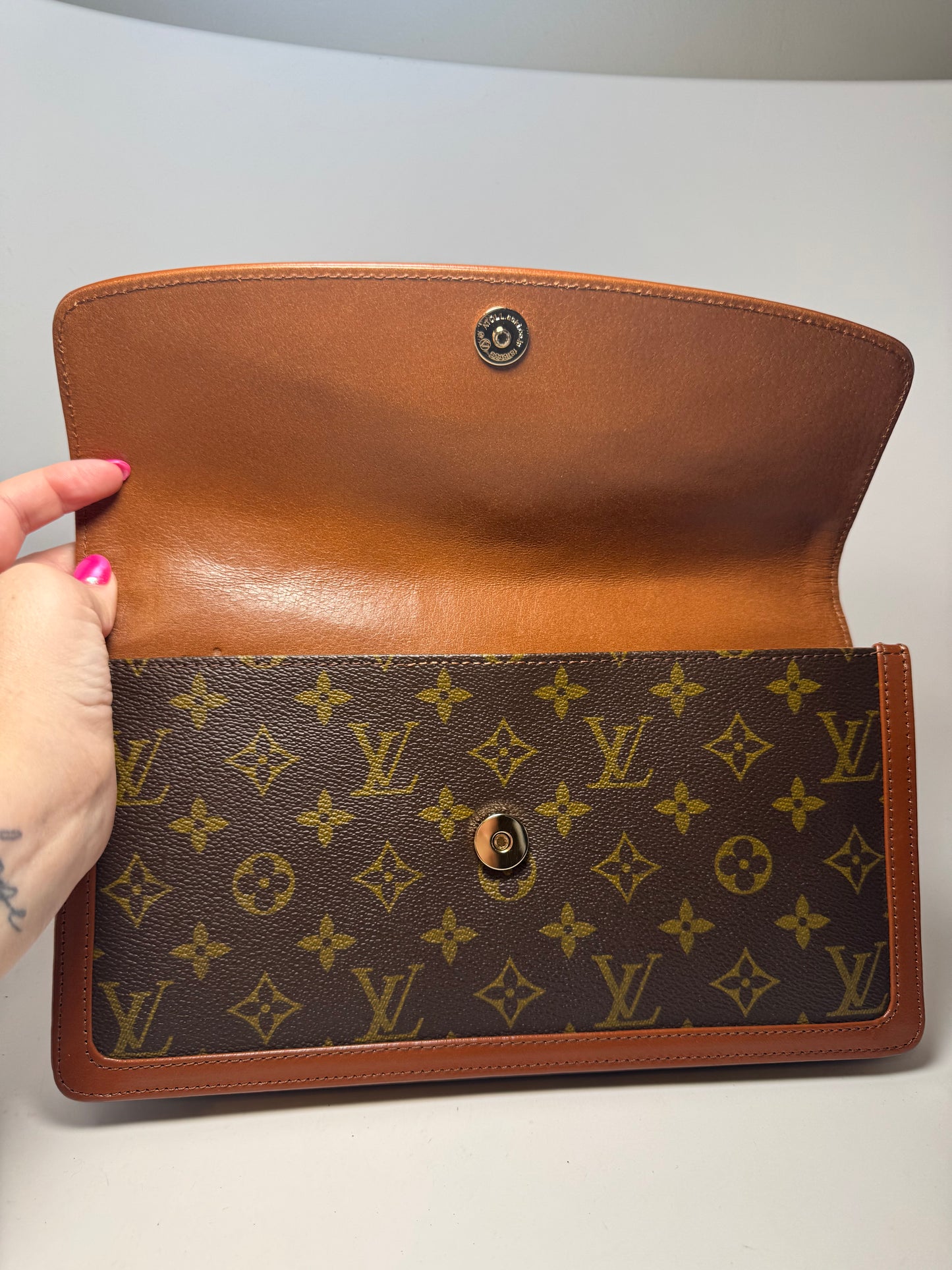 Louis Vuitton Pochette Dame Clutch PM in Monogram