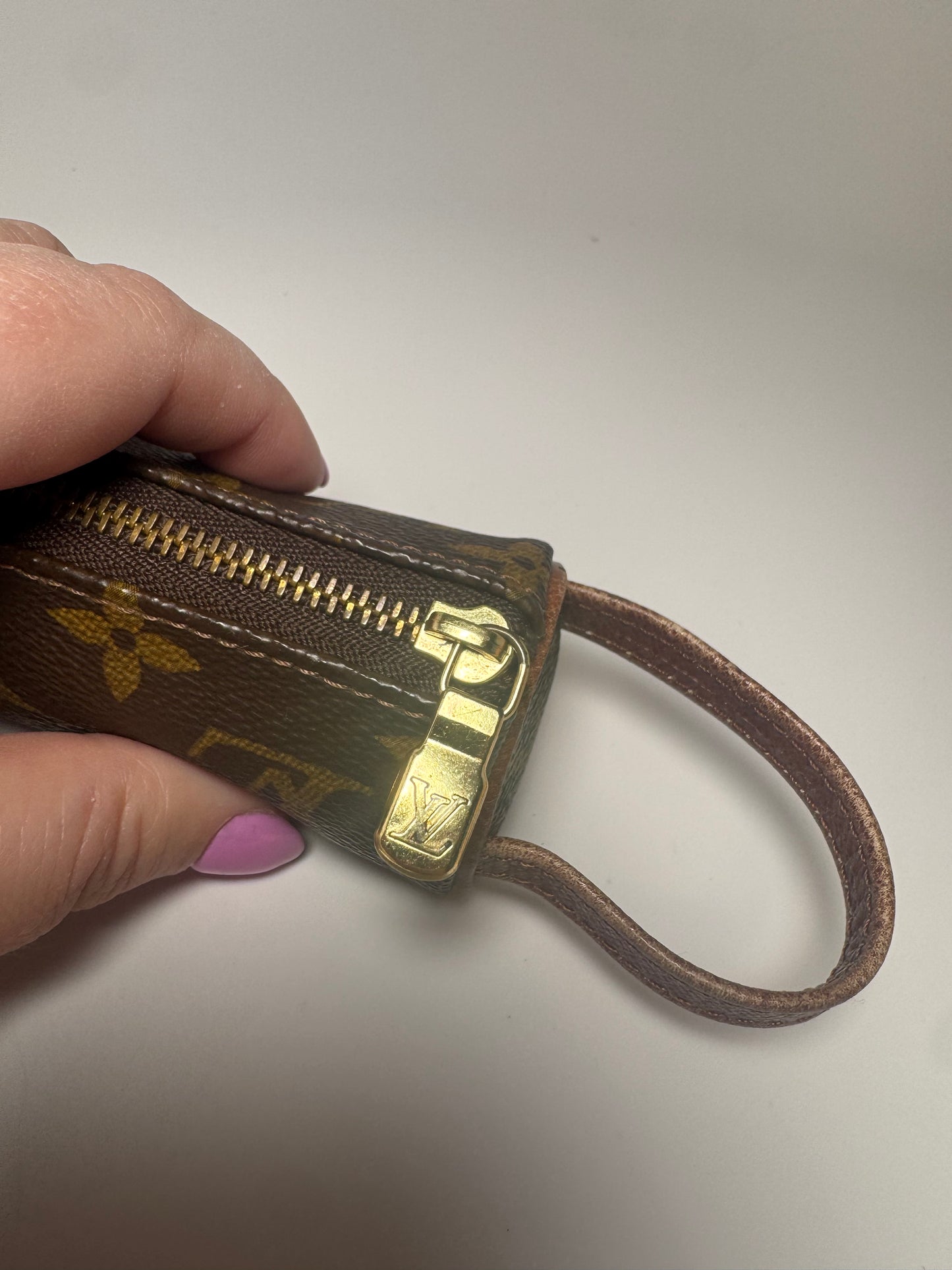 Louis Vuitton Mini Golf Ball Holder/Cosmetic Case