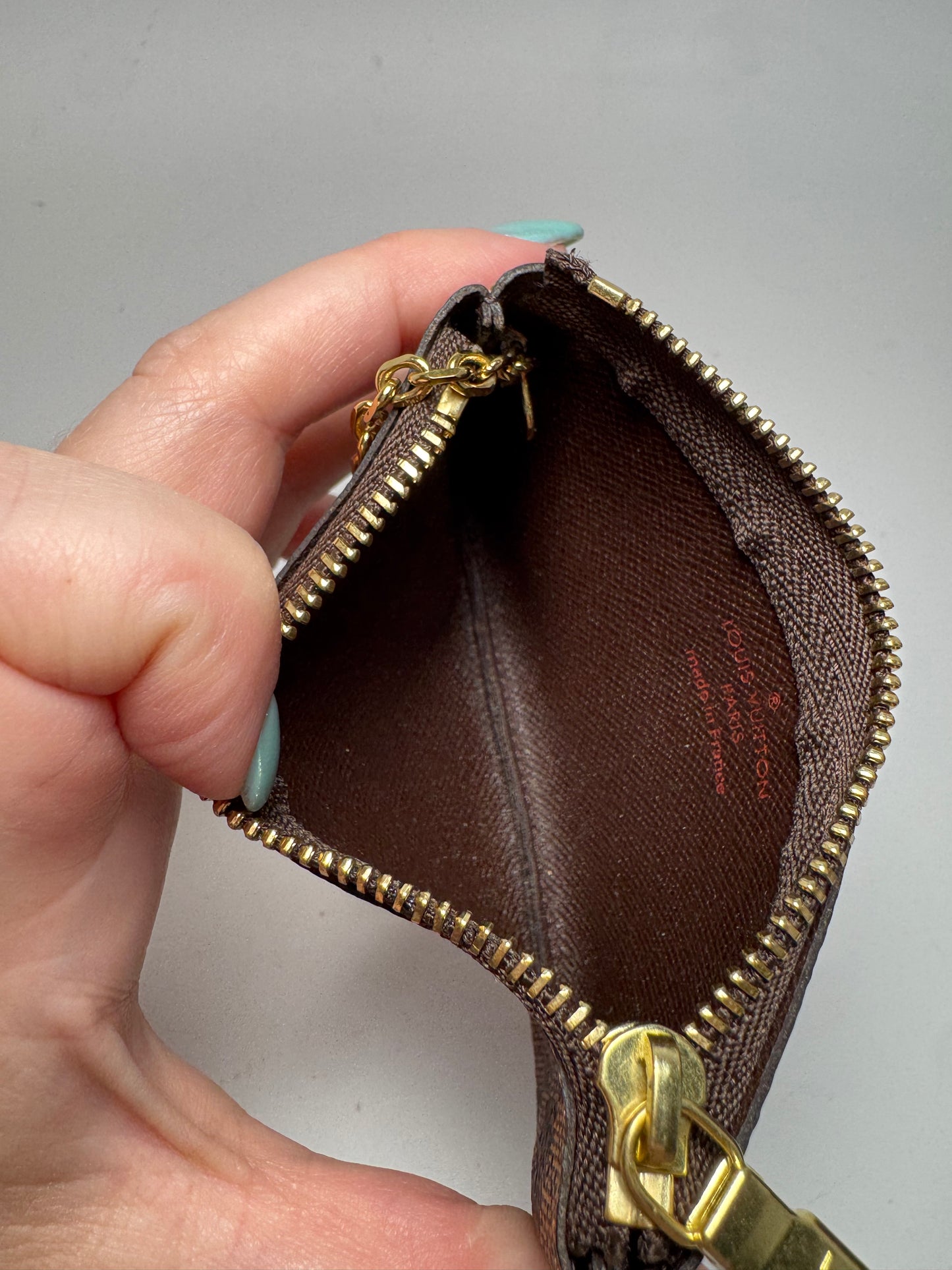Louis Vuitton Damier Ebene Key Cles/Key Pouch