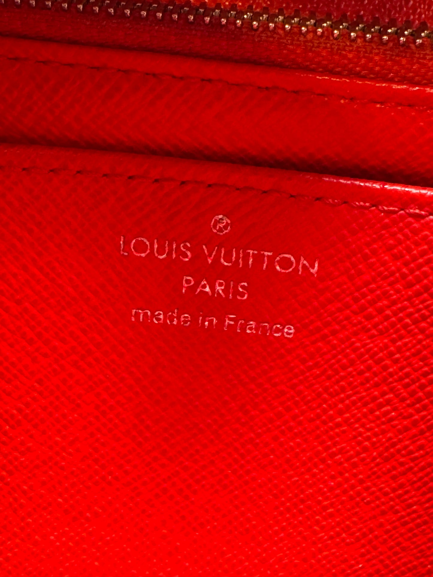 Louis Vuitton Twist Wallet in Coquelicot Red Epi leather