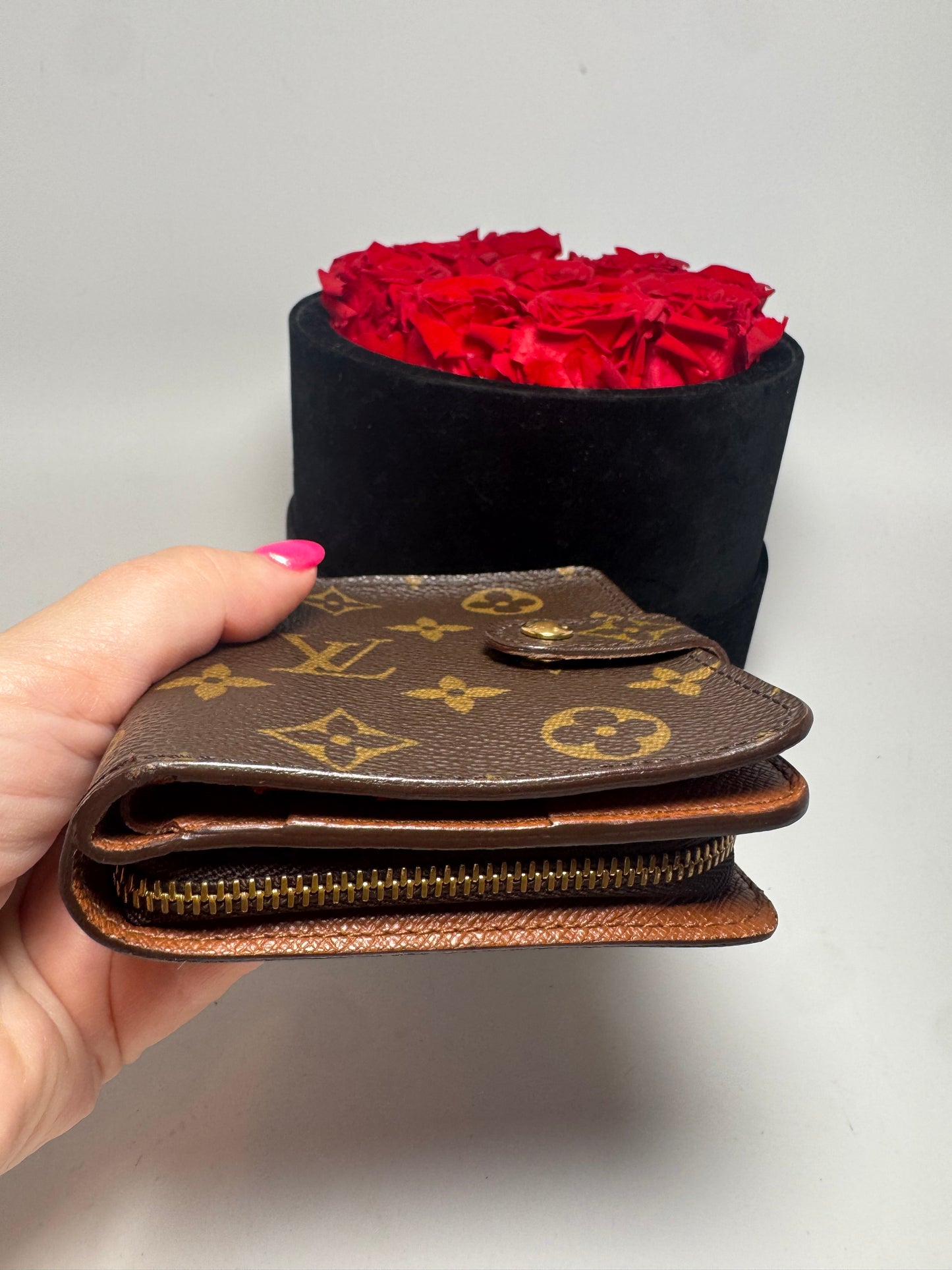 Louis Vuitton Zippy Monogram Compact Wallet