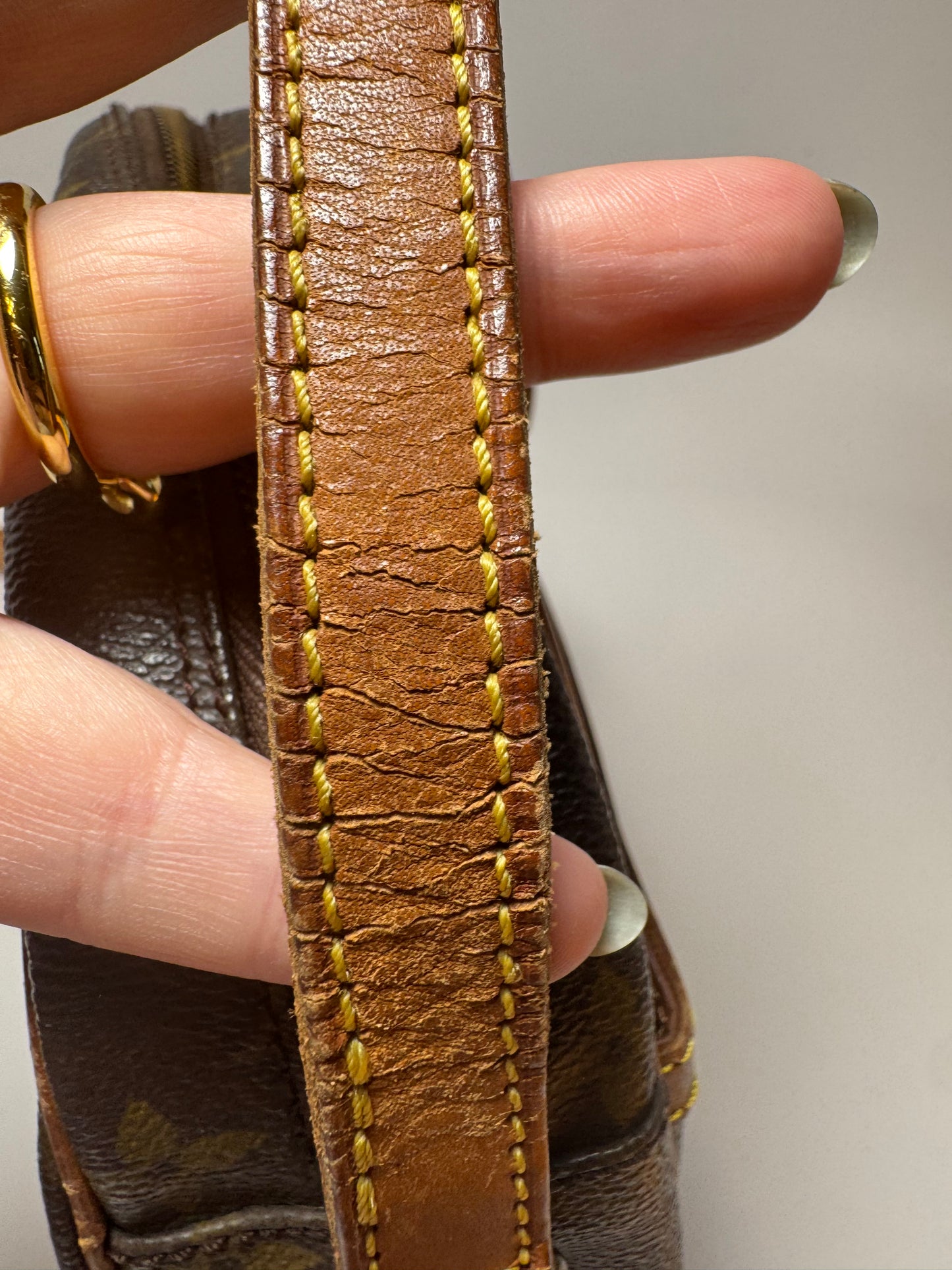 Louis Vuitton Senlis Monogram Bag- vintage pre date code