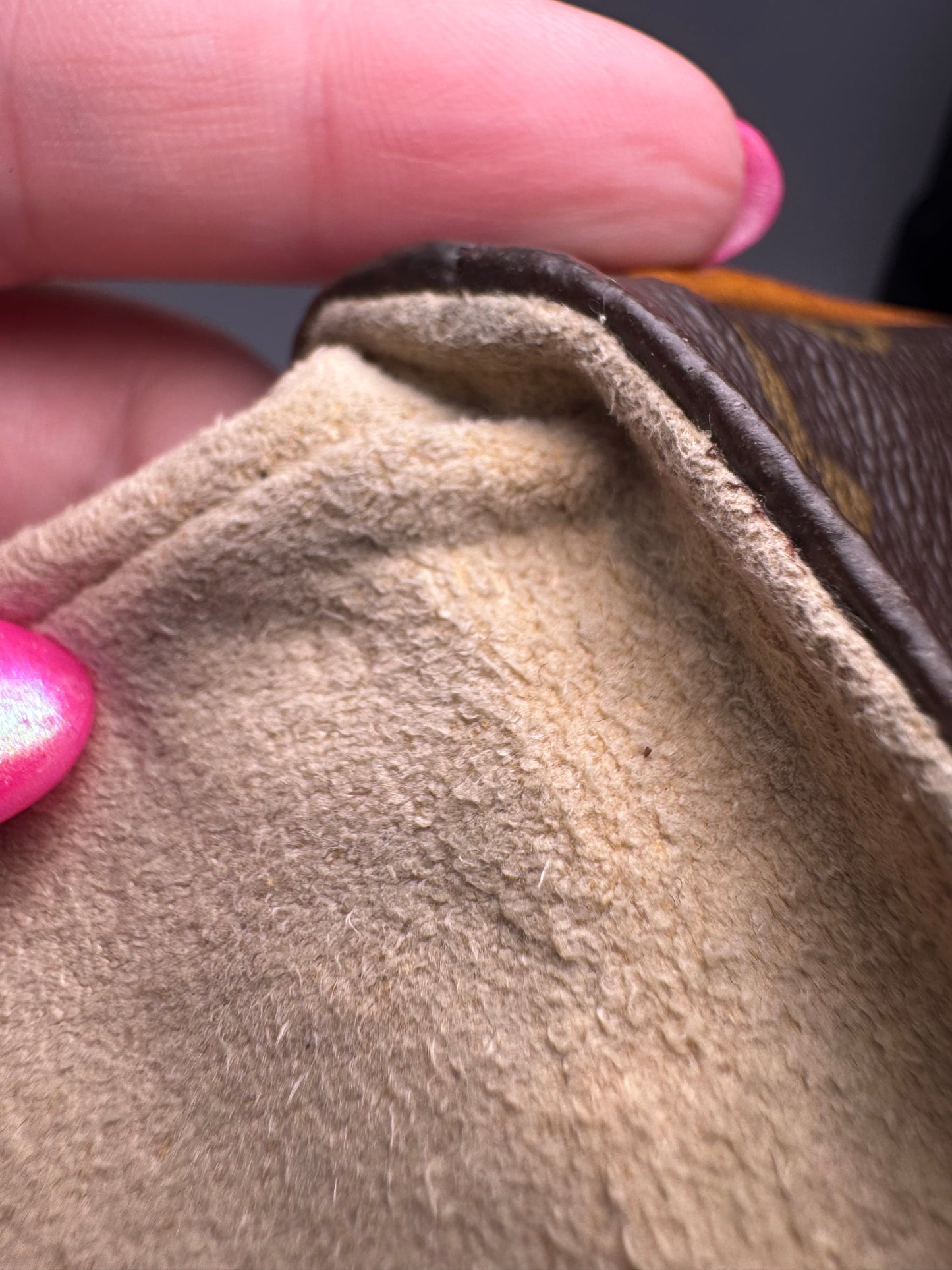 Louis Vuitton Tikal Pouch w/Key Cles Turn Lock Monogram Pouch