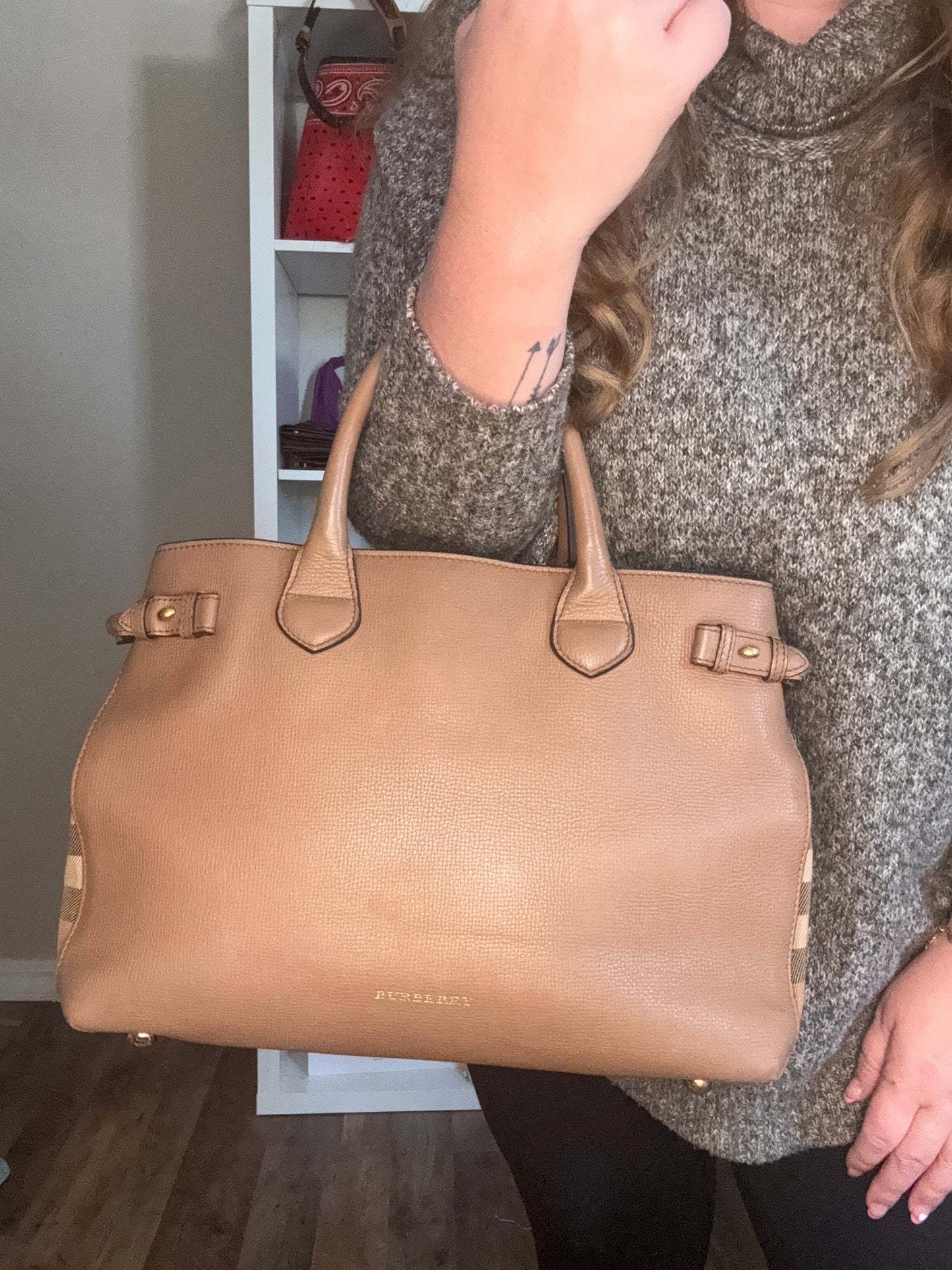 Burberry Banner Medium House Check Tote Bag Beige