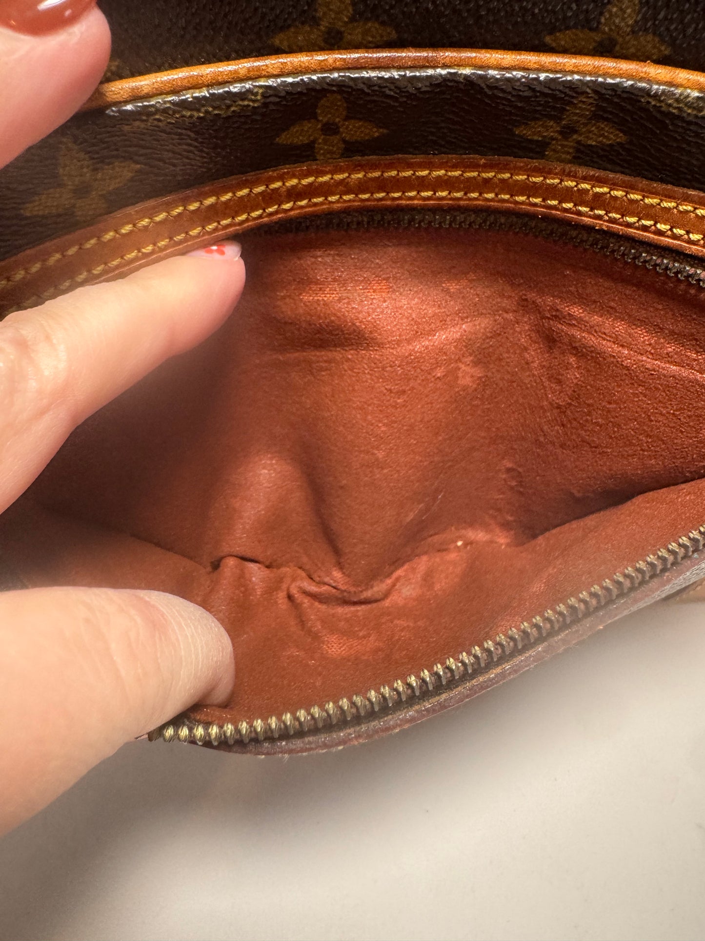 Louis Vuitton Marly Draggone Clutch Monogram