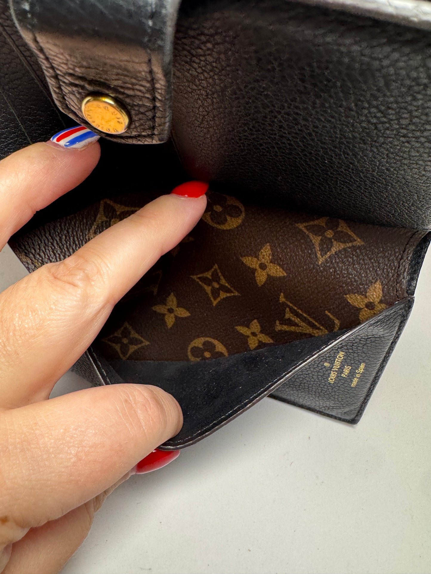 Louis Vuitton Monogram Pallas Envelope Wallet w/Black Leather