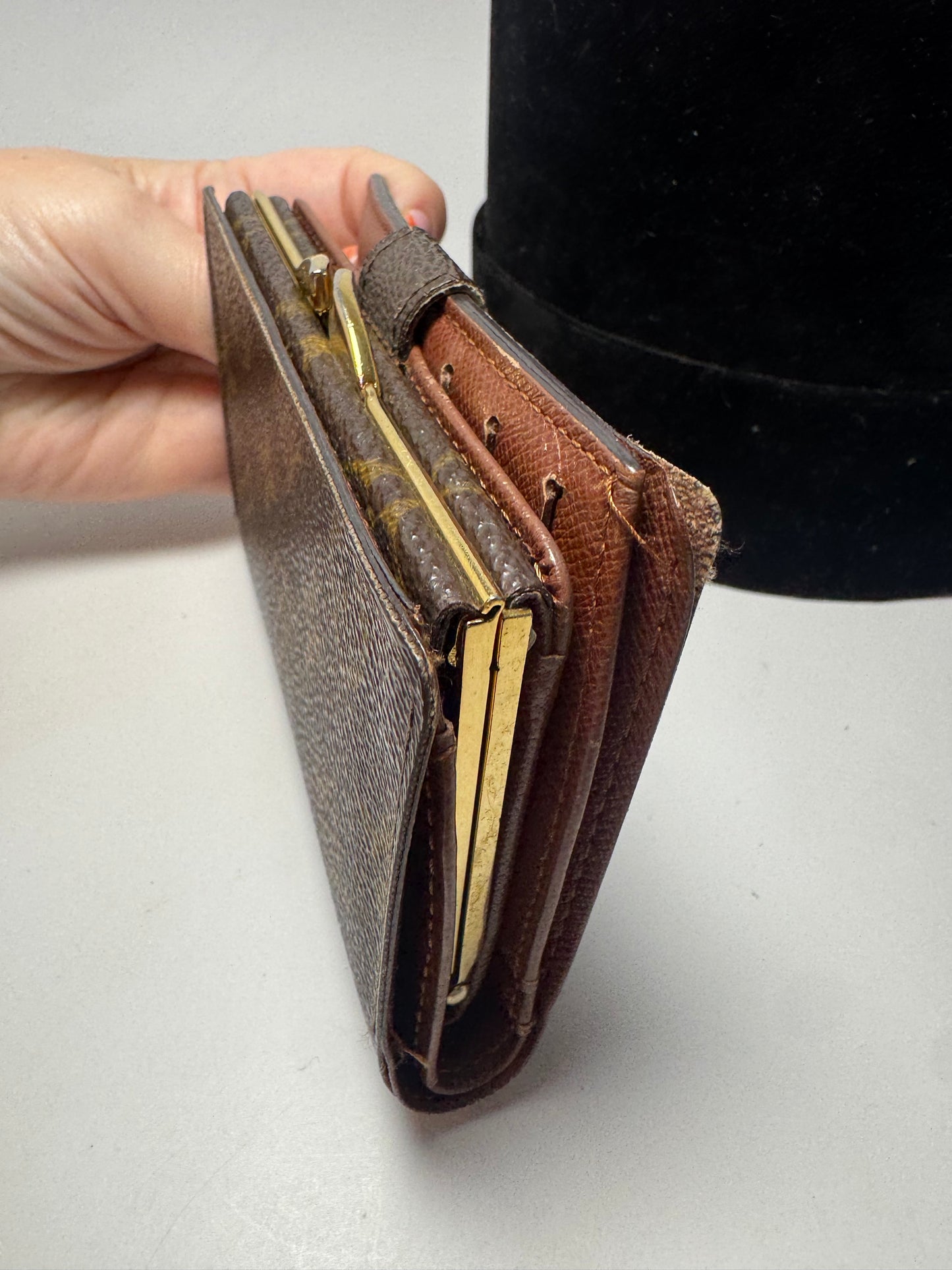 Louis Vuitton French Purse Kiss Lock Monogram Wallet- Fair Condition