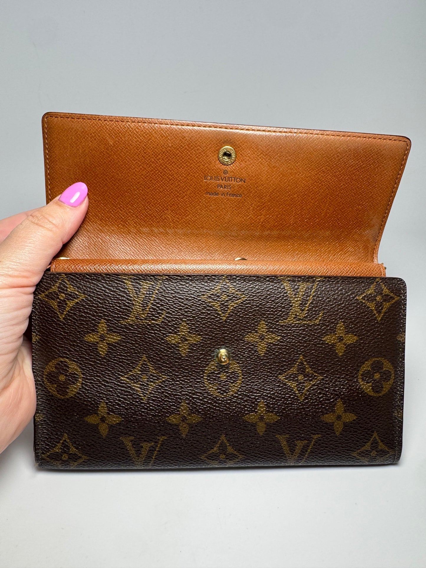 Louis Vuitton Sarah Monogram Wallet on Chain- Vintage 1994 March in France