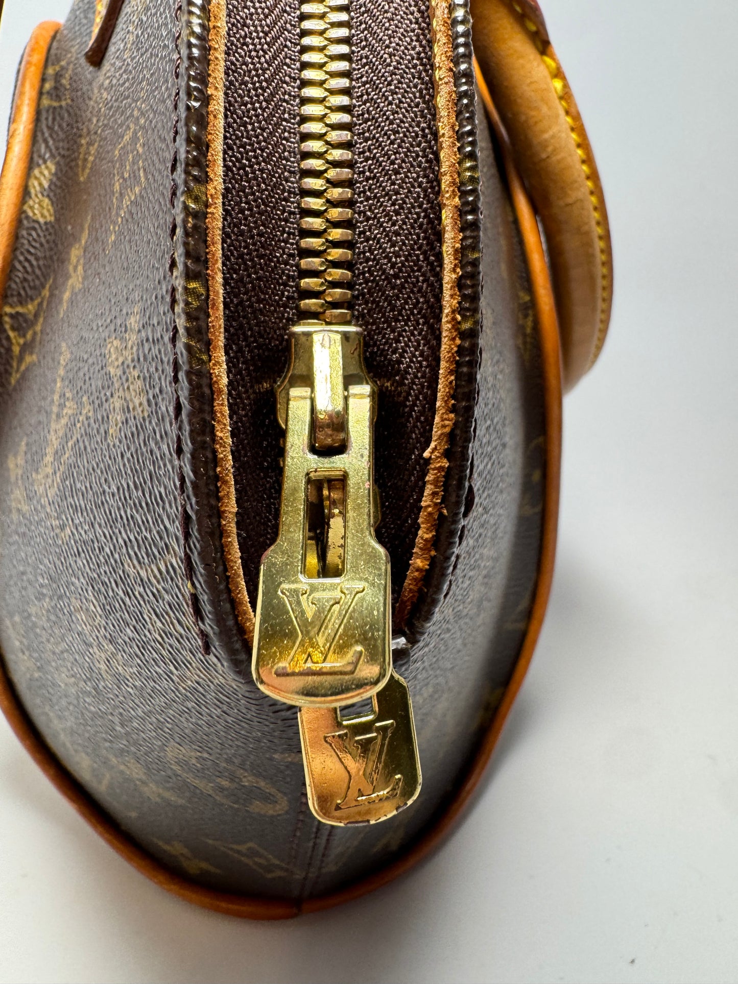 Louis Vuitton Ellipse PM Monogram Bag