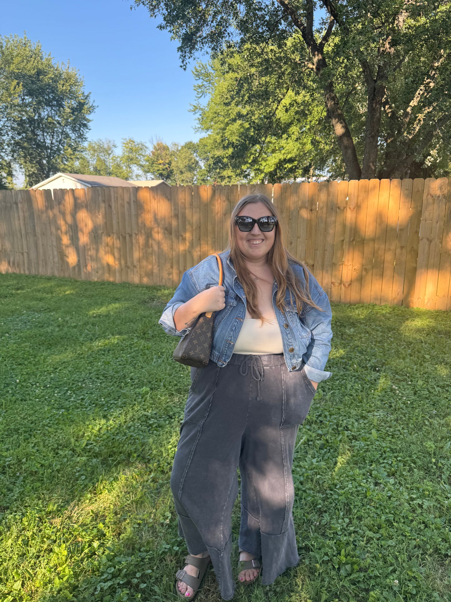 Louis Vuitton Looping MM Monogram Shoulder Bag