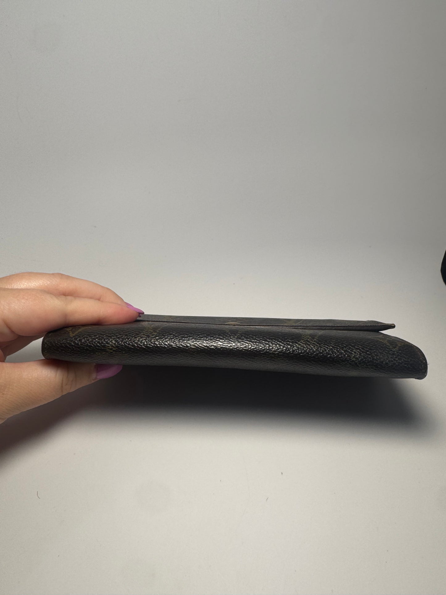 Louis Vuitton Sarah Monogram Wallet- Pre Date Code