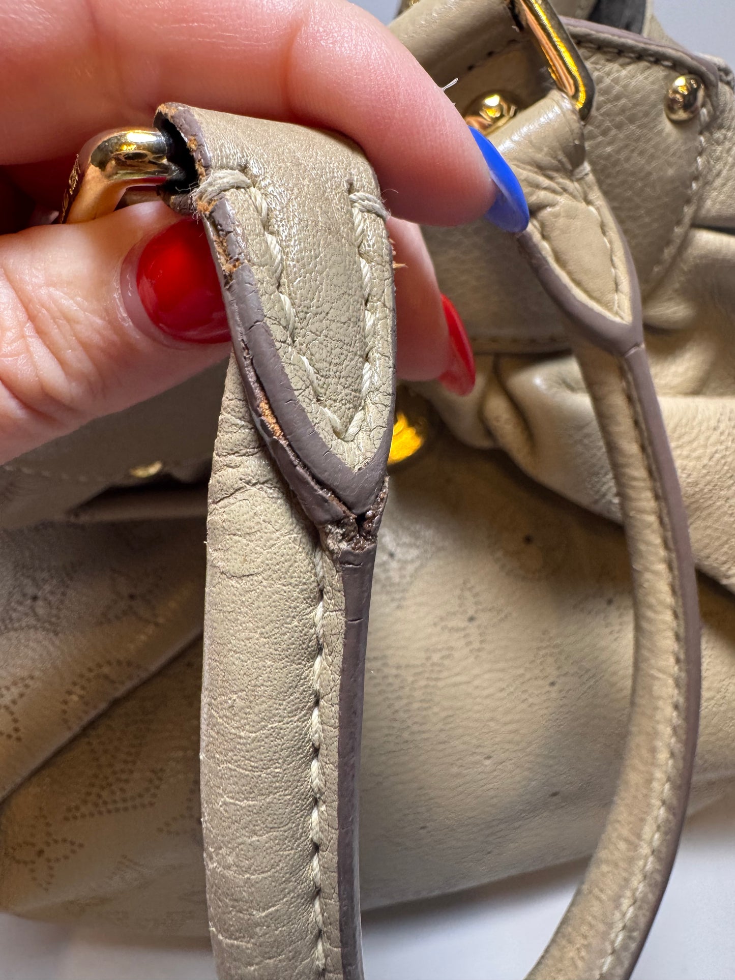 Louis Vuitton Mahina Hobo L Biscuit Perforated Monogram Leather Shoulder Bag w/COA