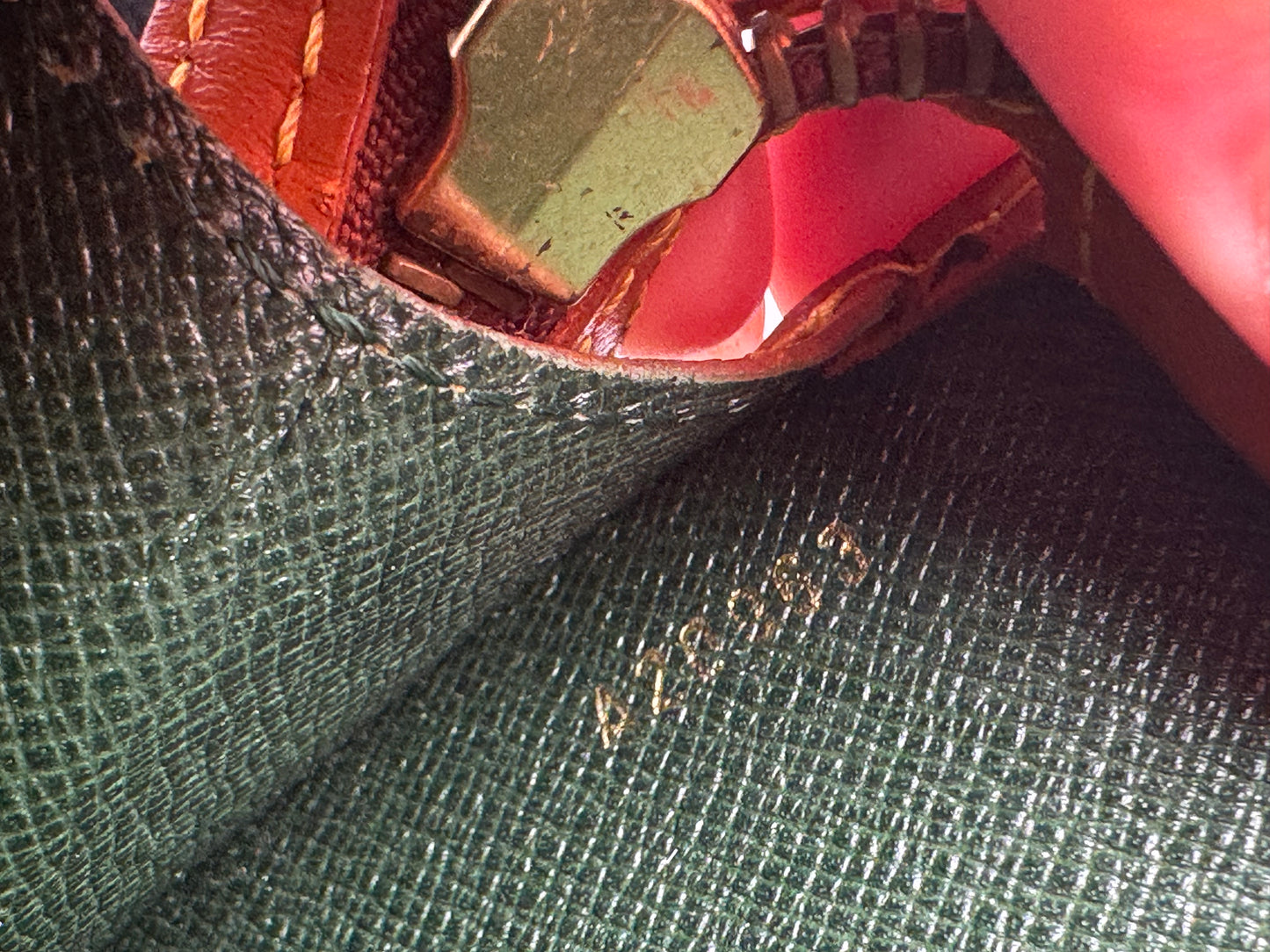 Louis Vuitton Epi Leather Pochette Homme Clutch